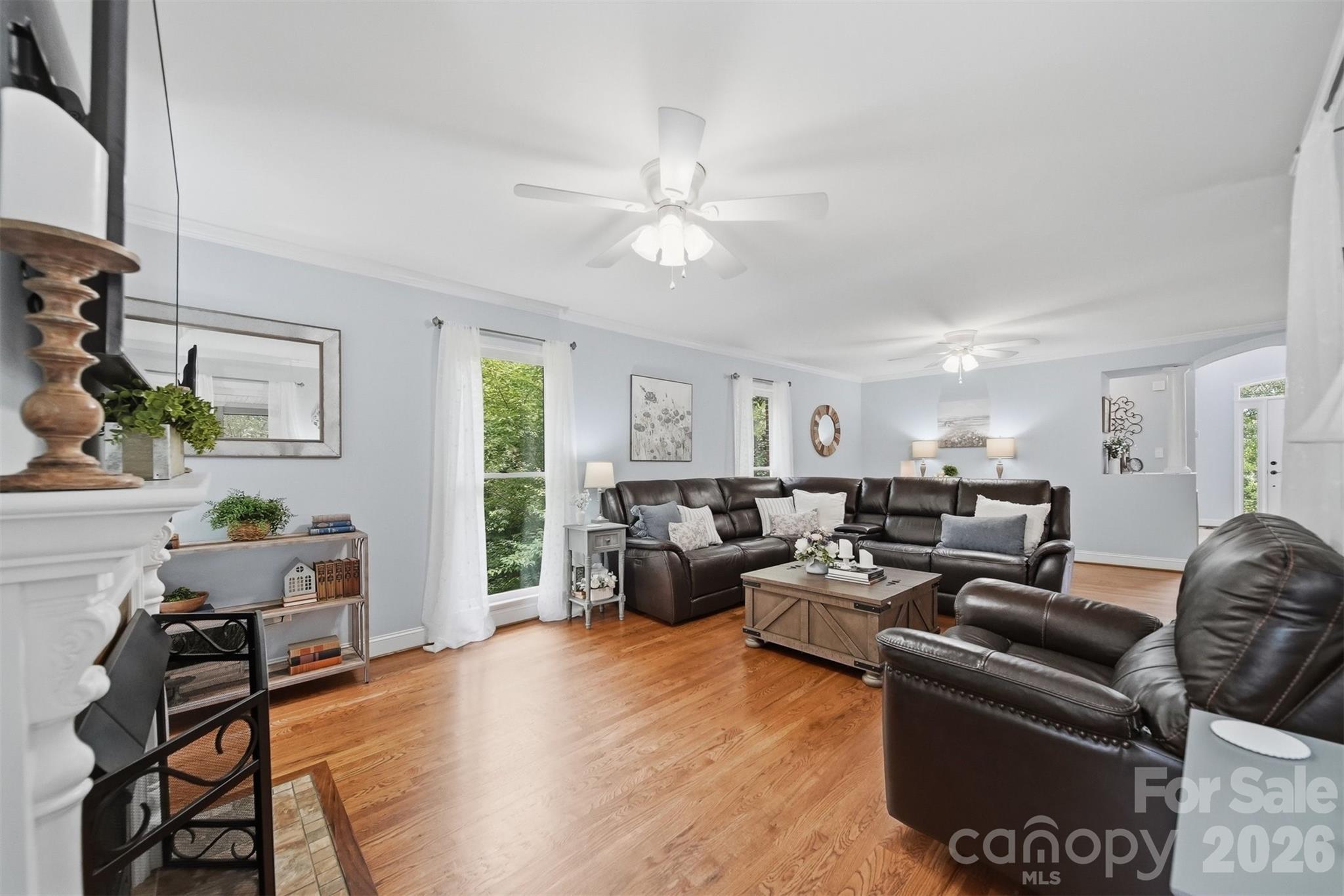 6253 Riviera Run Estates Drive — Hickory