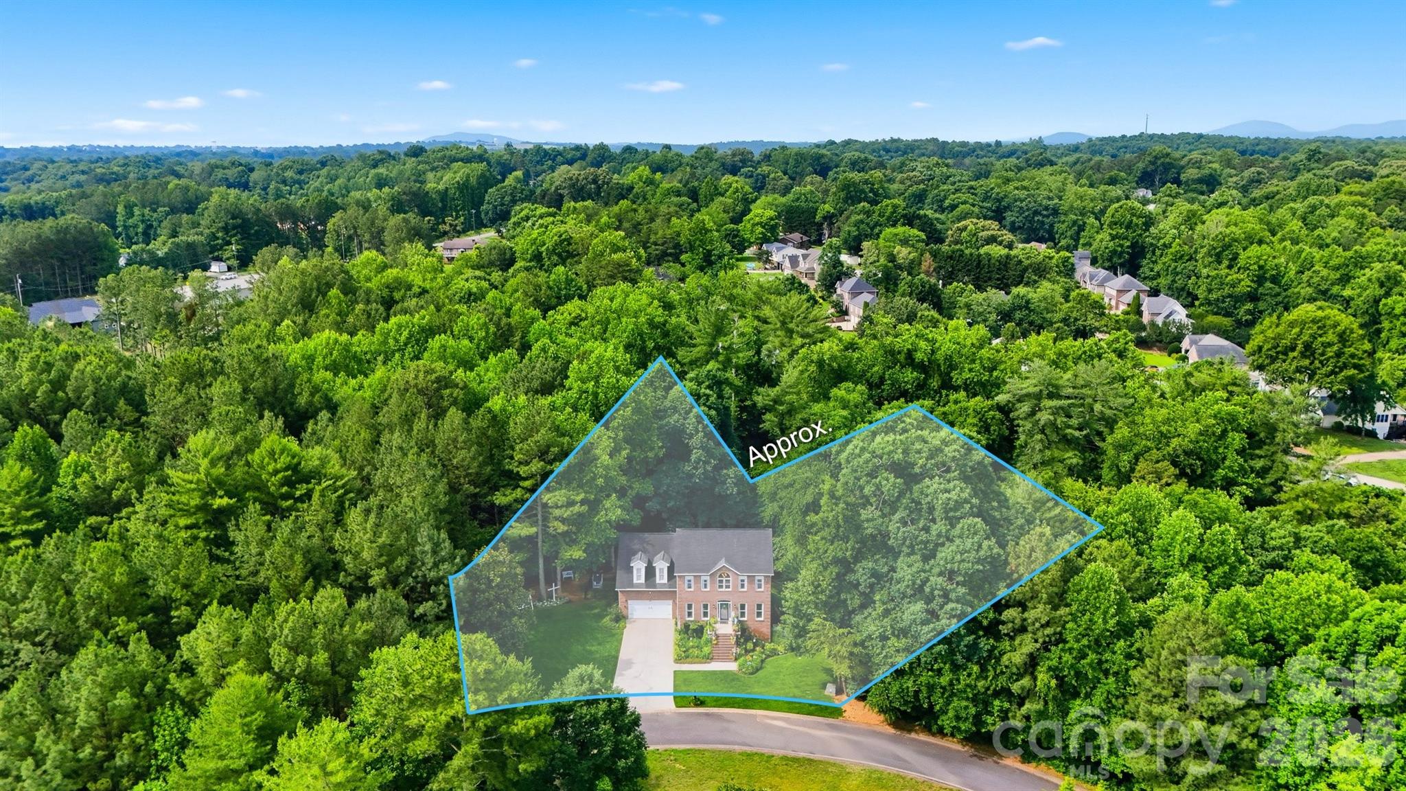 6253 Riviera Run Estates Drive — Hickory