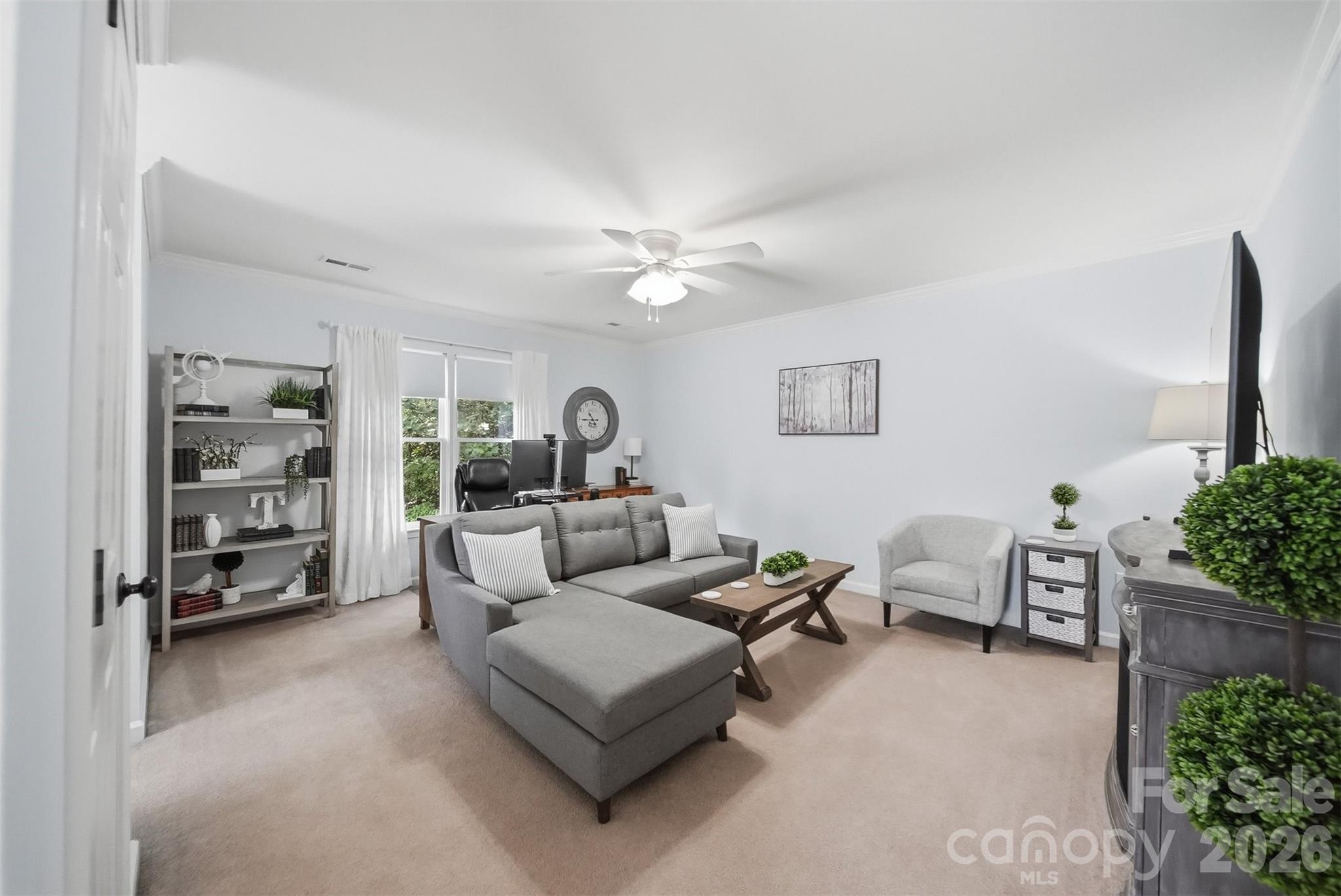 6253 Riviera Run Estates Drive — Hickory