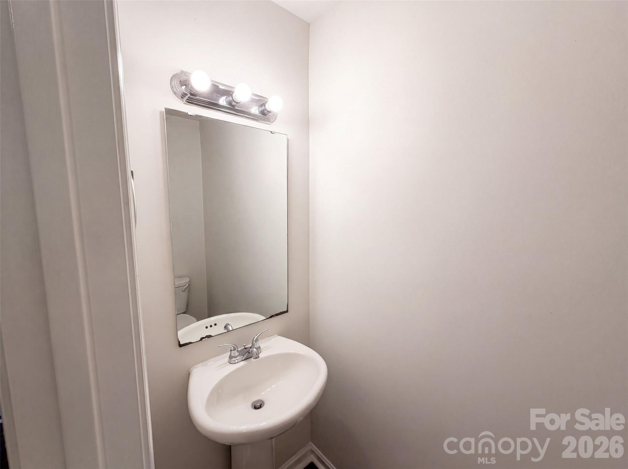 616 Faith Drive SW — Concord