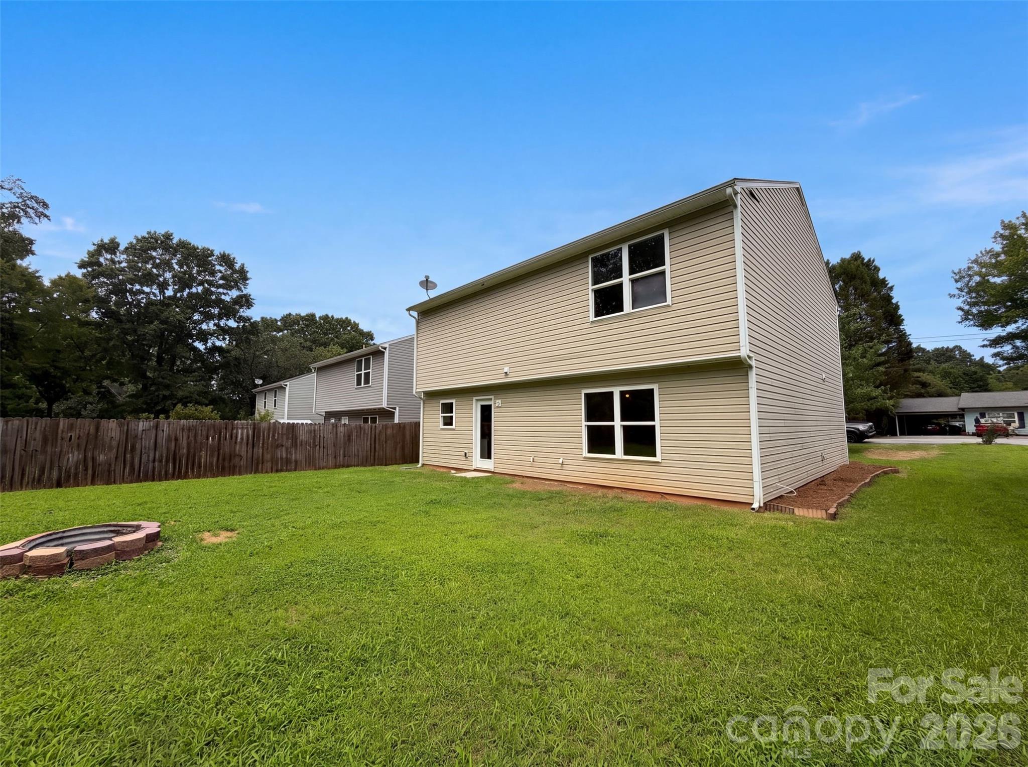 616 Faith Drive SW — Concord