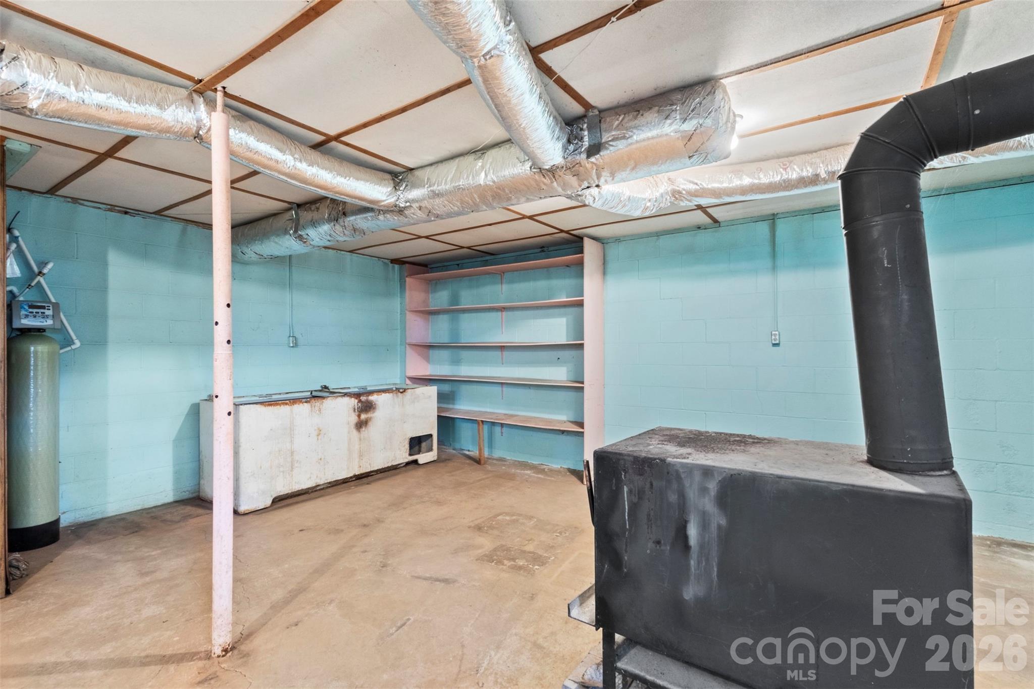 7804 Matthew Miller Road — Vale