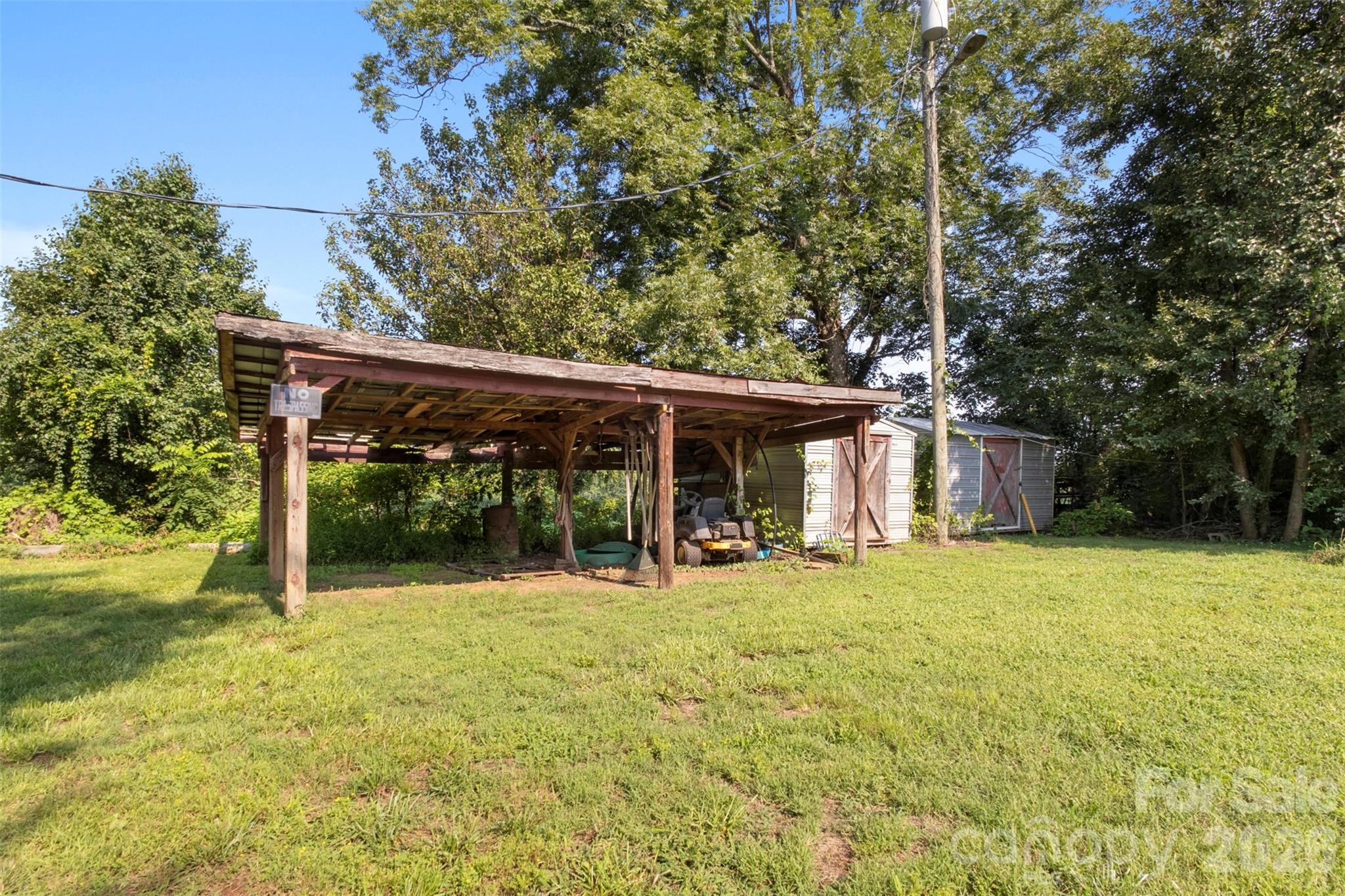 7804 Matthew Miller Road — Vale