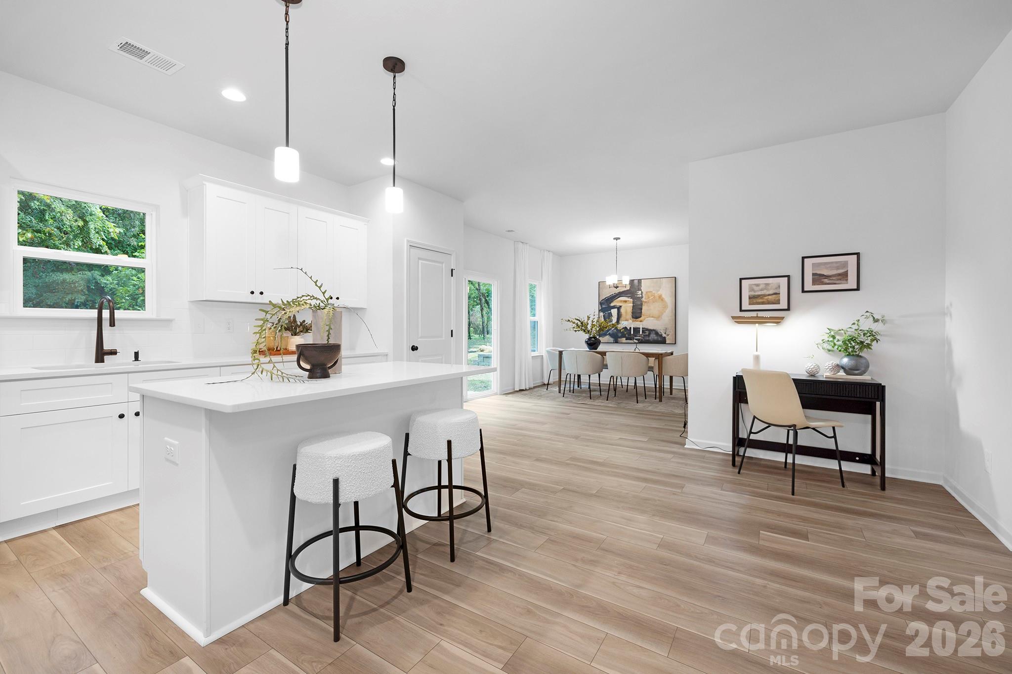 5041 San Francisco Circle — Charlotte