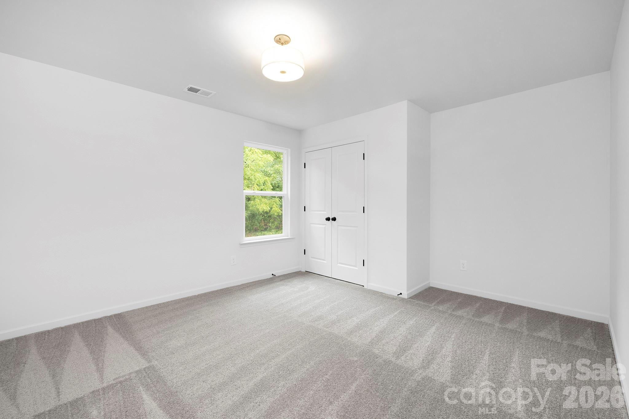 5041 San Francisco Circle — Charlotte