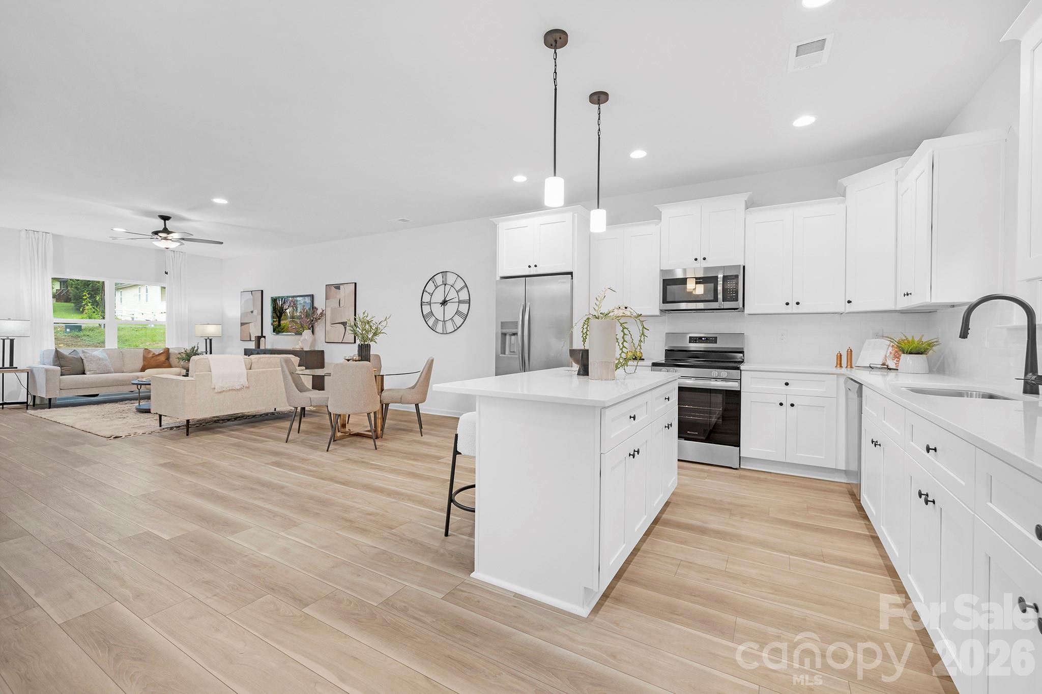 5041 San Francisco Circle — Charlotte