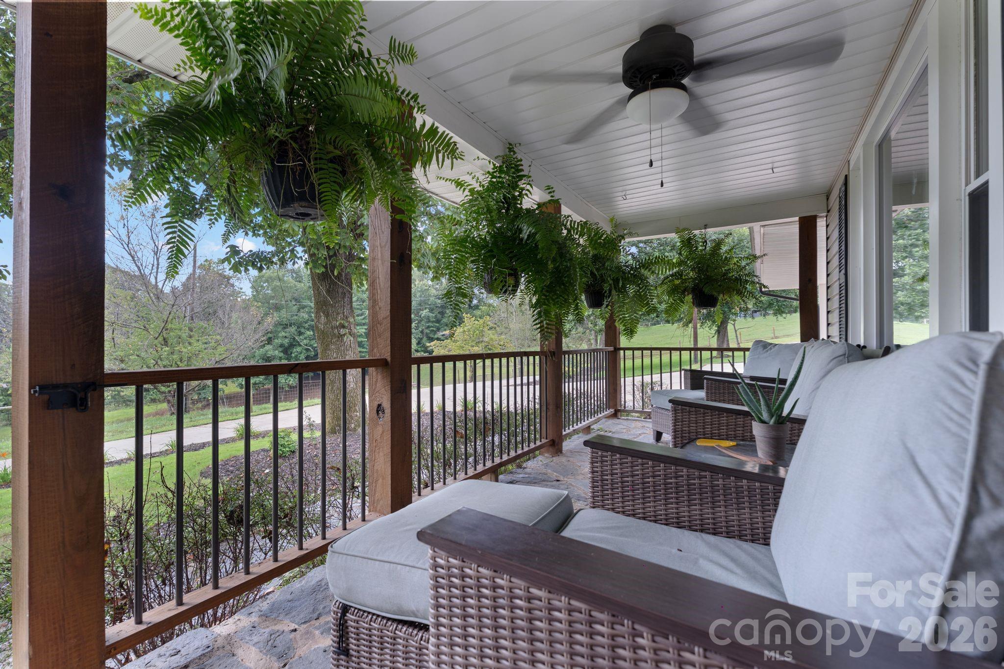 29 Pleasant Hill Road — Marion