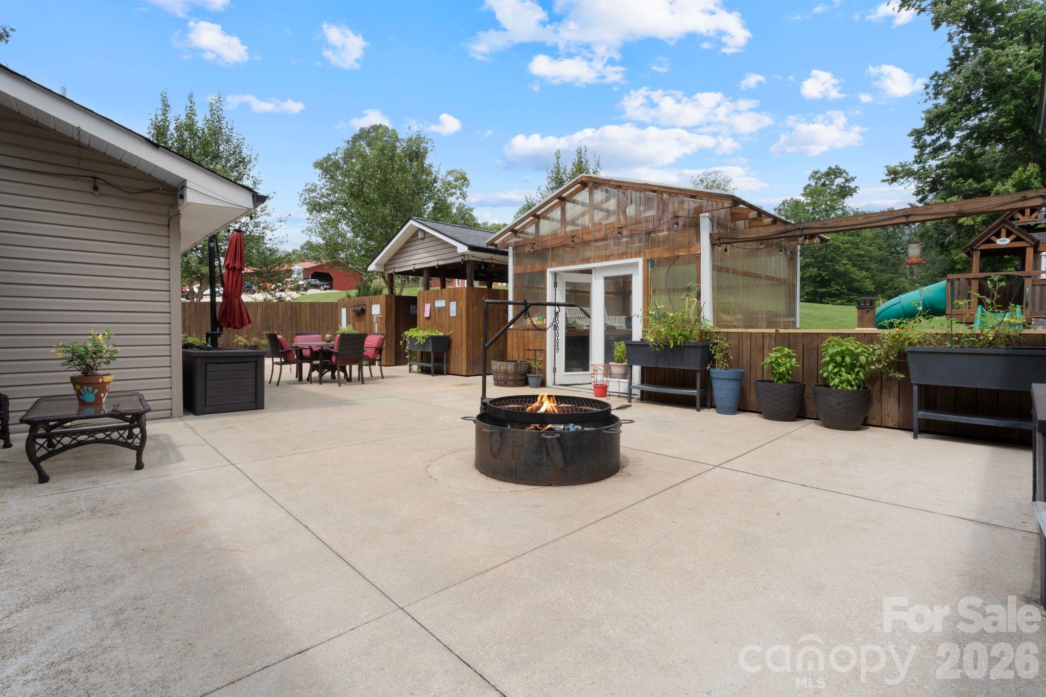 29 Pleasant Hill Road — Marion