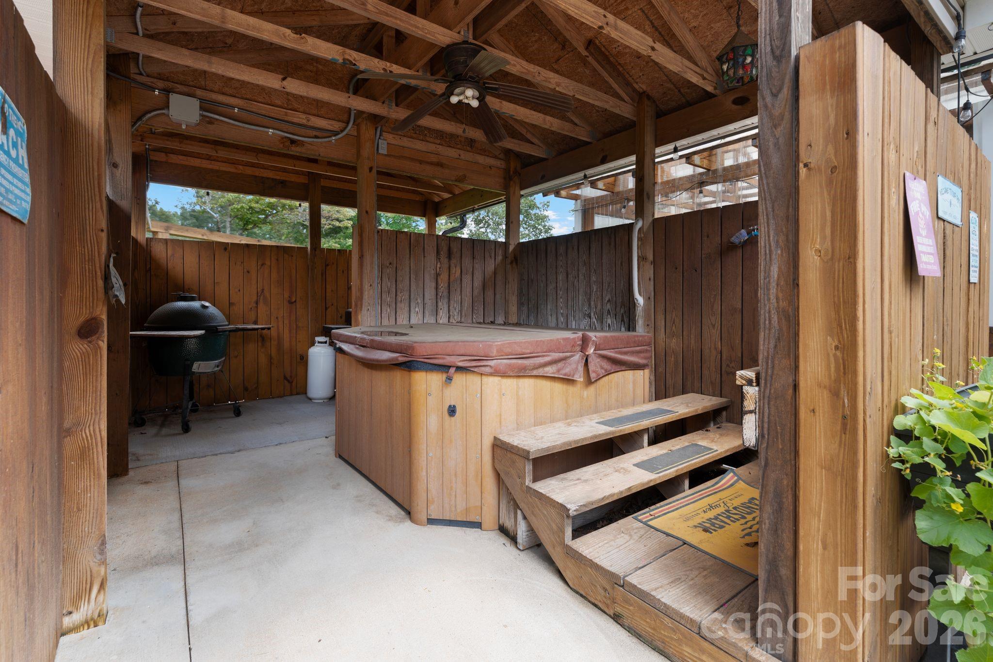 29 Pleasant Hill Road — Marion