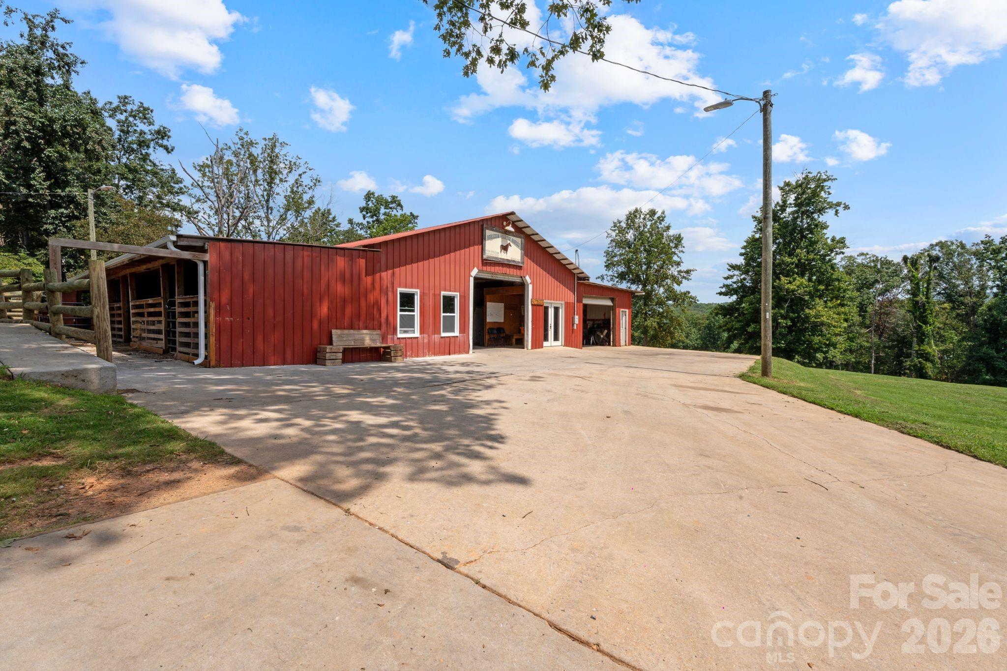 29 Pleasant Hill Road — Marion