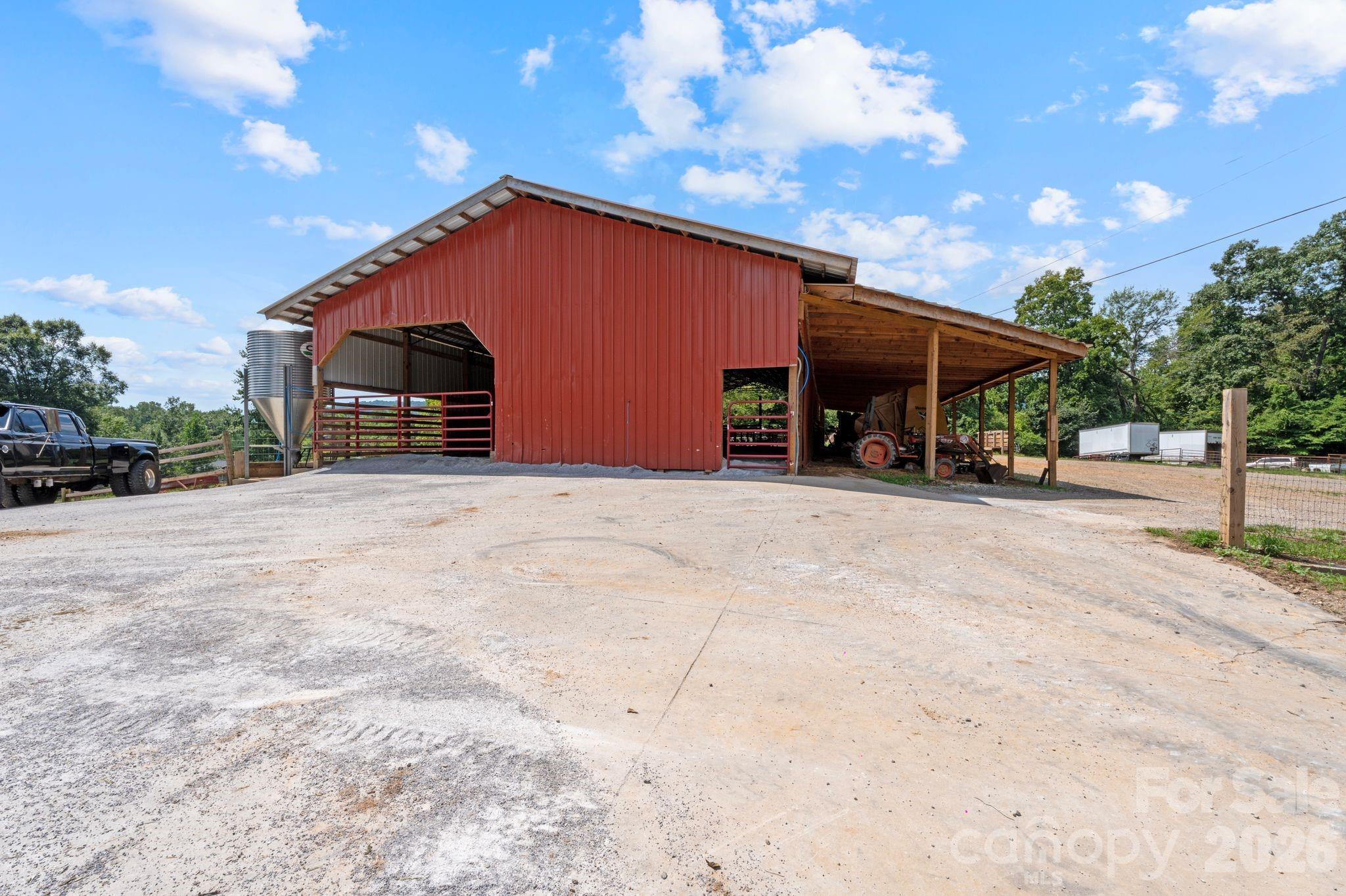 29 Pleasant Hill Road — Marion