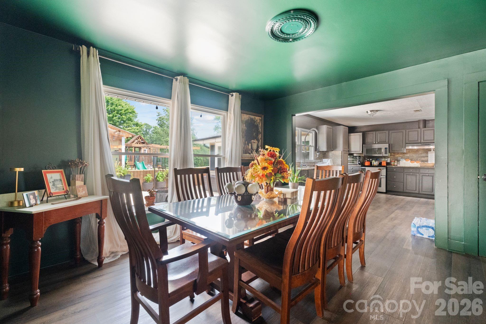 29 Pleasant Hill Road — Marion