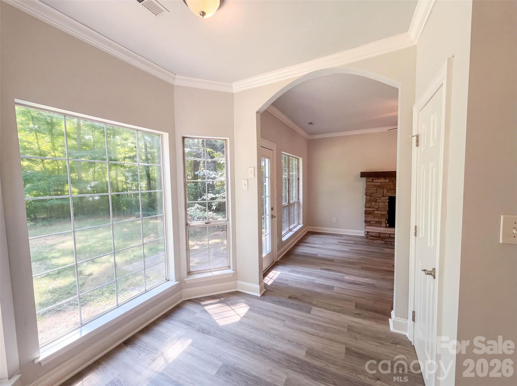 1604 Rocky Glen Lane — Charlotte