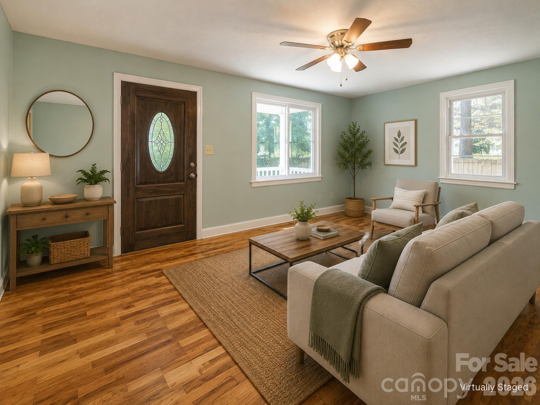 4 La Rue Street — Asheville