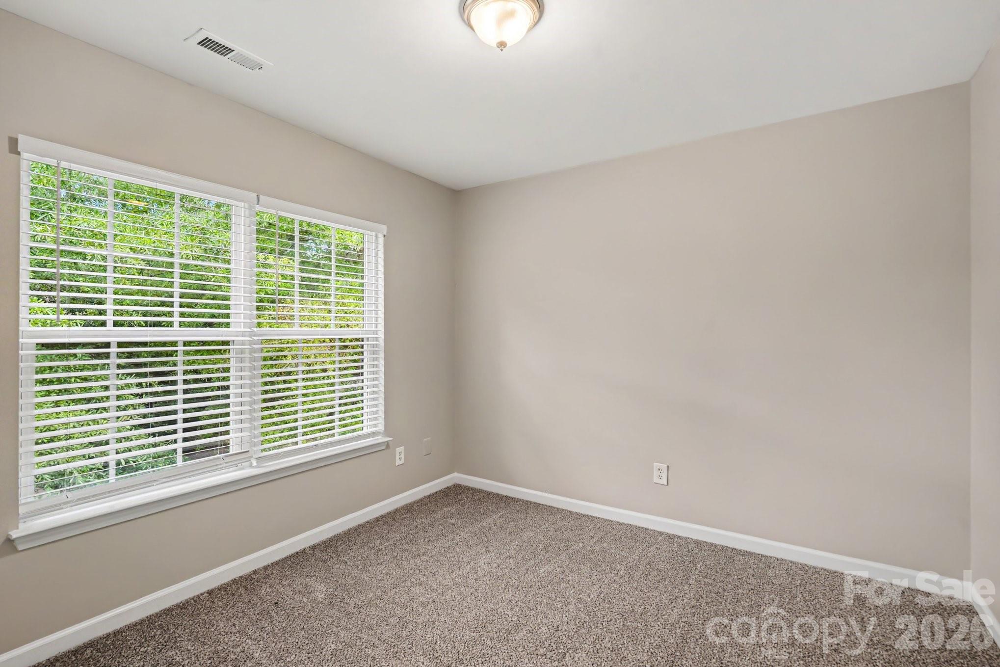10035 Barrands Lane — Charlotte