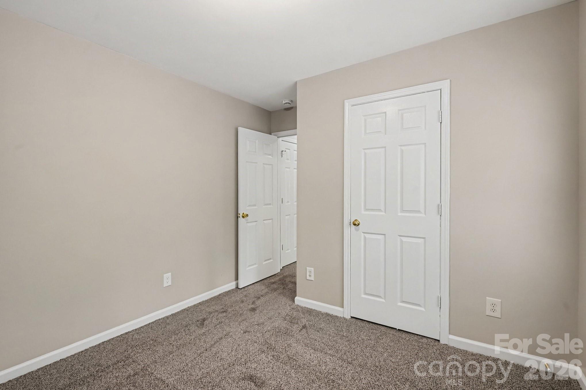 10035 Barrands Lane — Charlotte