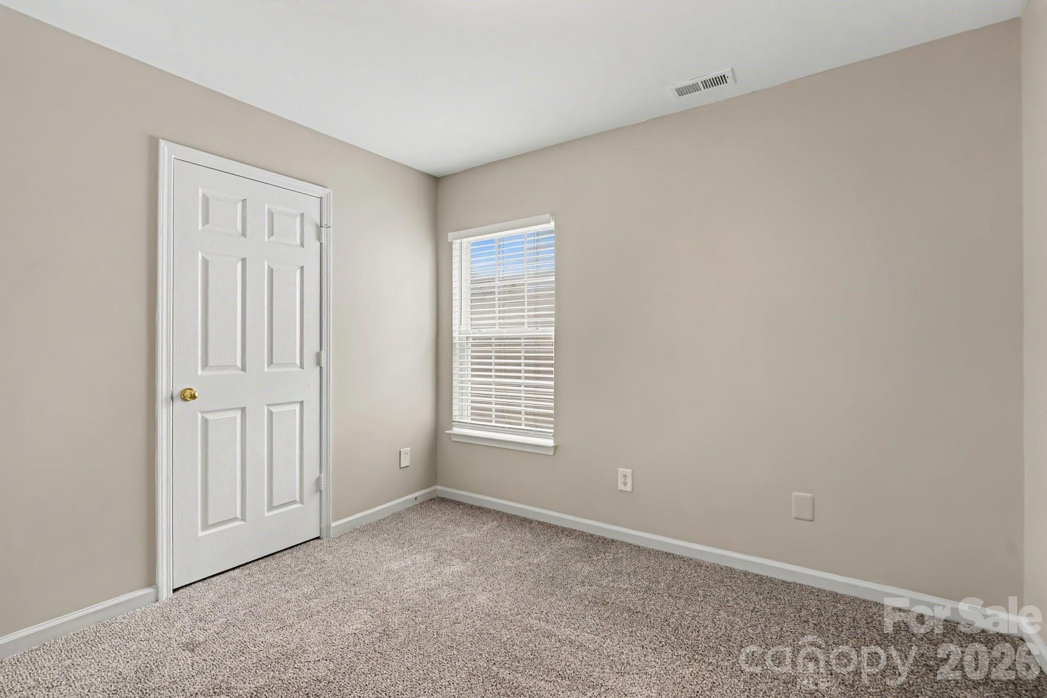 10035 Barrands Lane — Charlotte