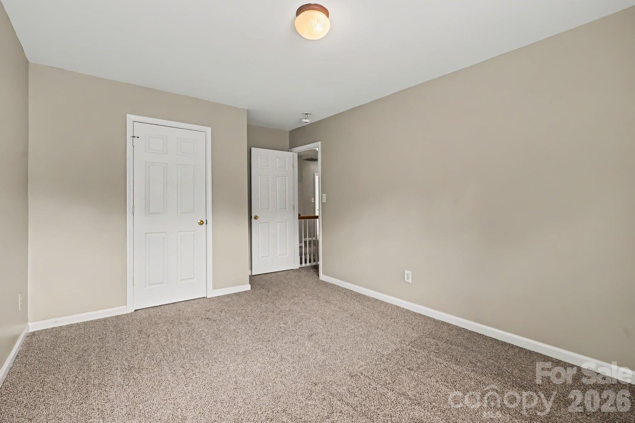 10035 Barrands Lane — Charlotte