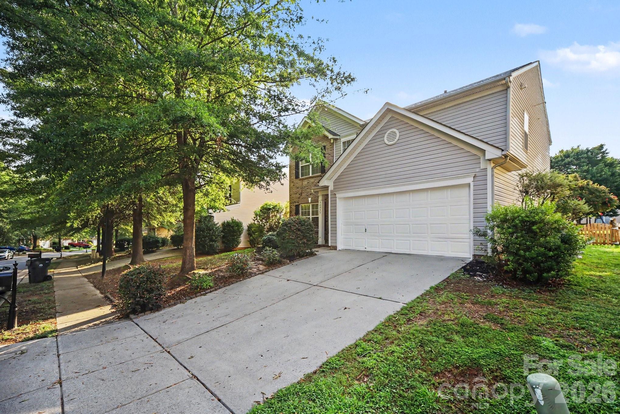 10035 Barrands Lane — Charlotte