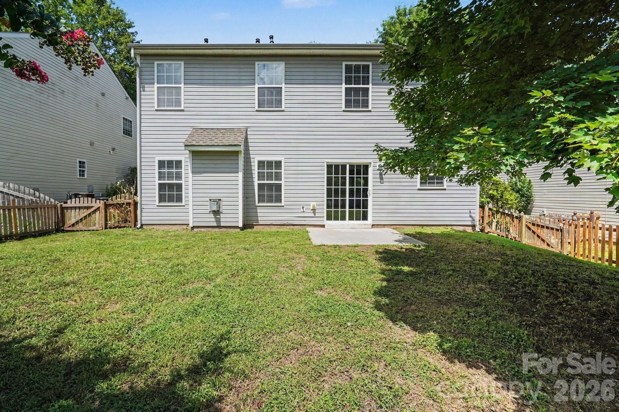 10035 Barrands Lane — Charlotte