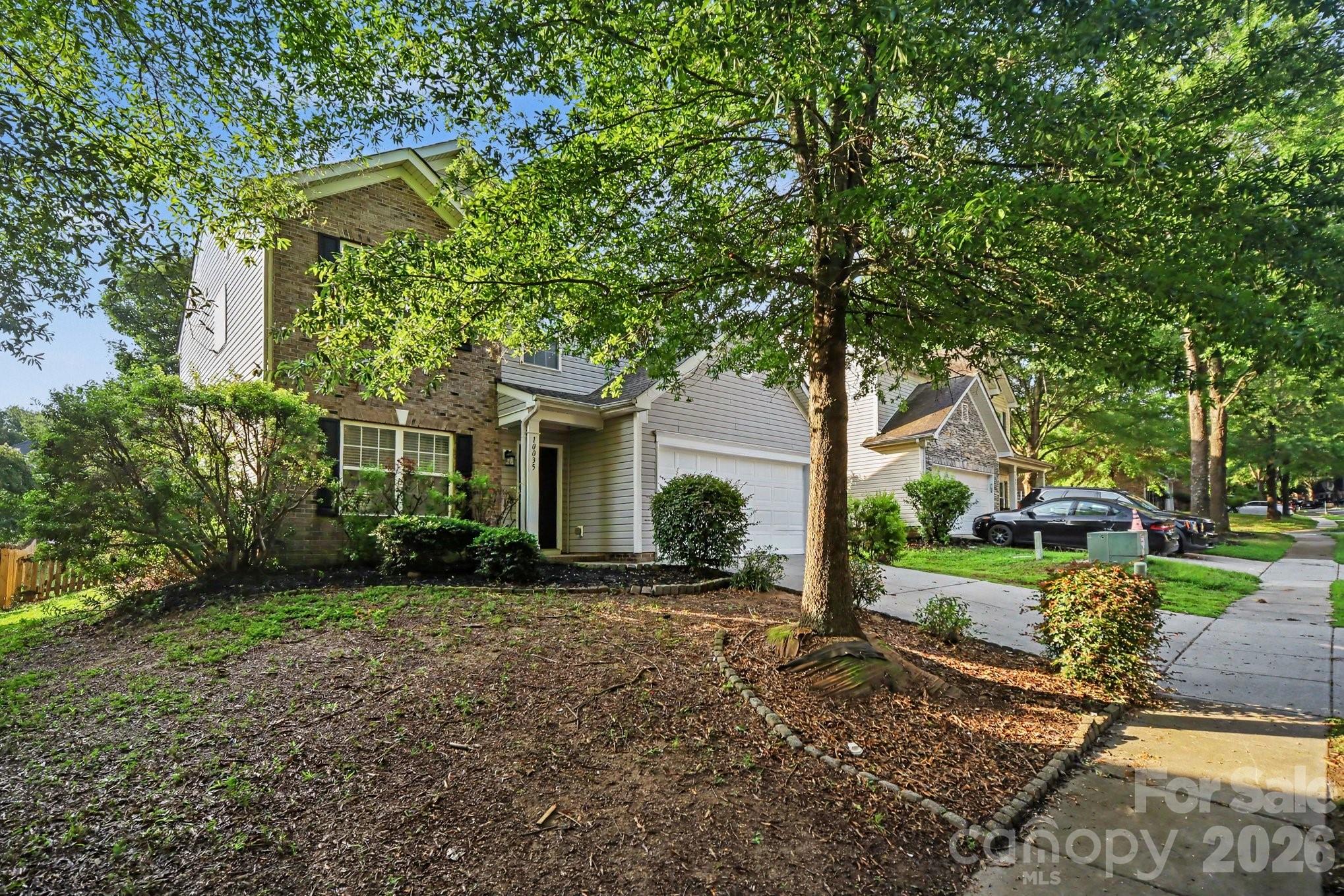 10035 Barrands Lane — Charlotte