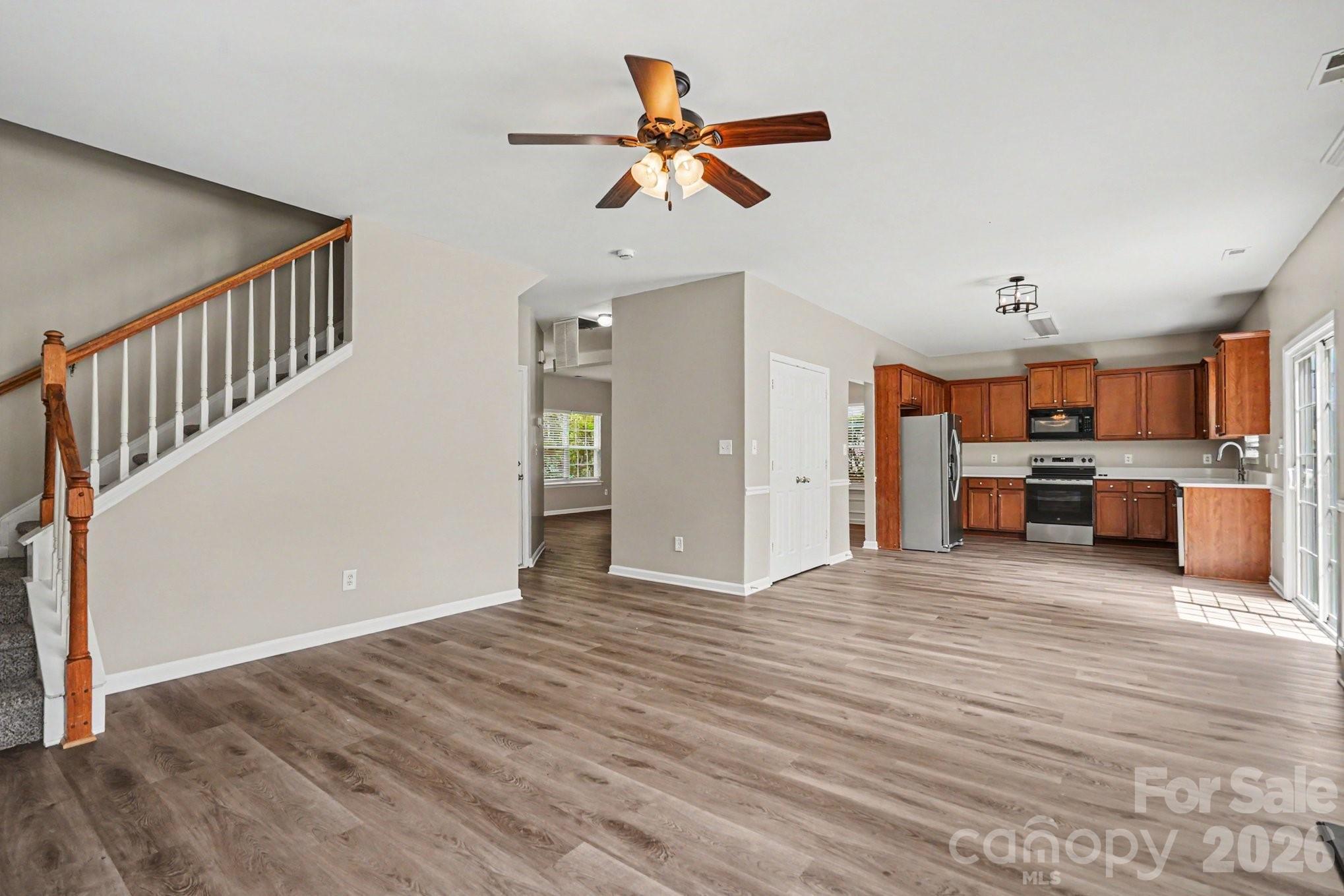 10035 Barrands Lane — Charlotte