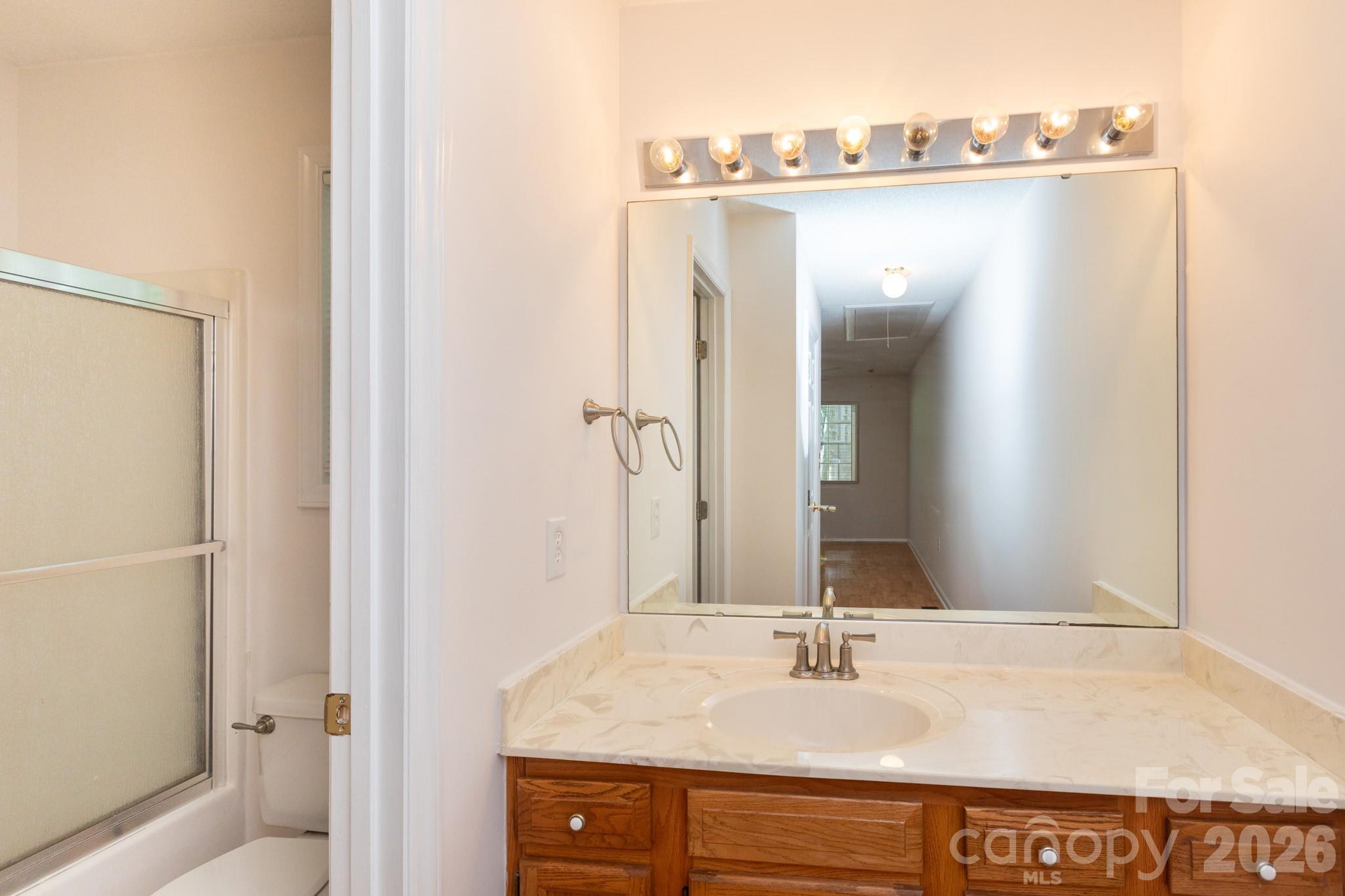 820 SE Clearview Court SE — Concord
