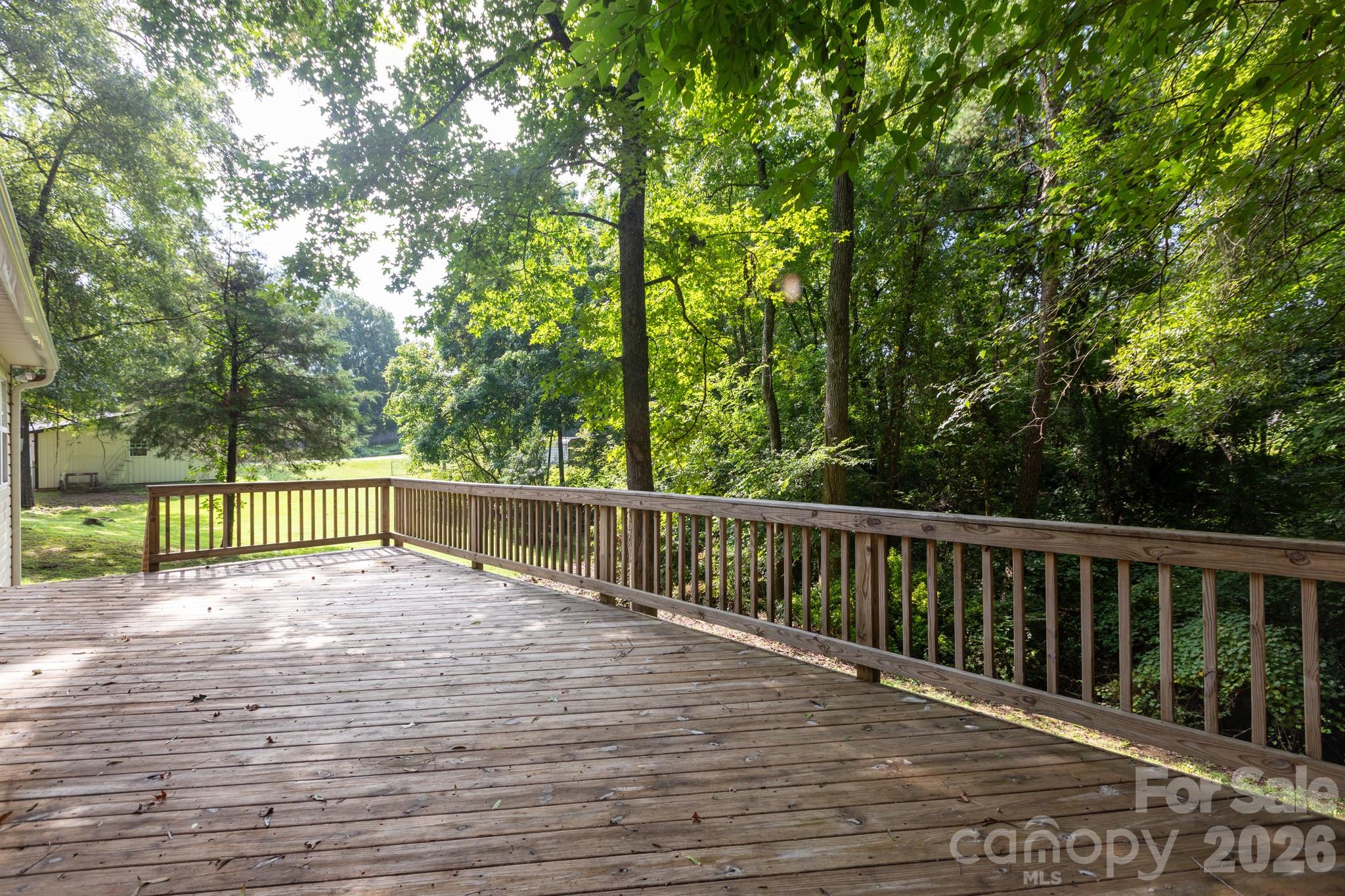 820 SE Clearview Court SE — Concord