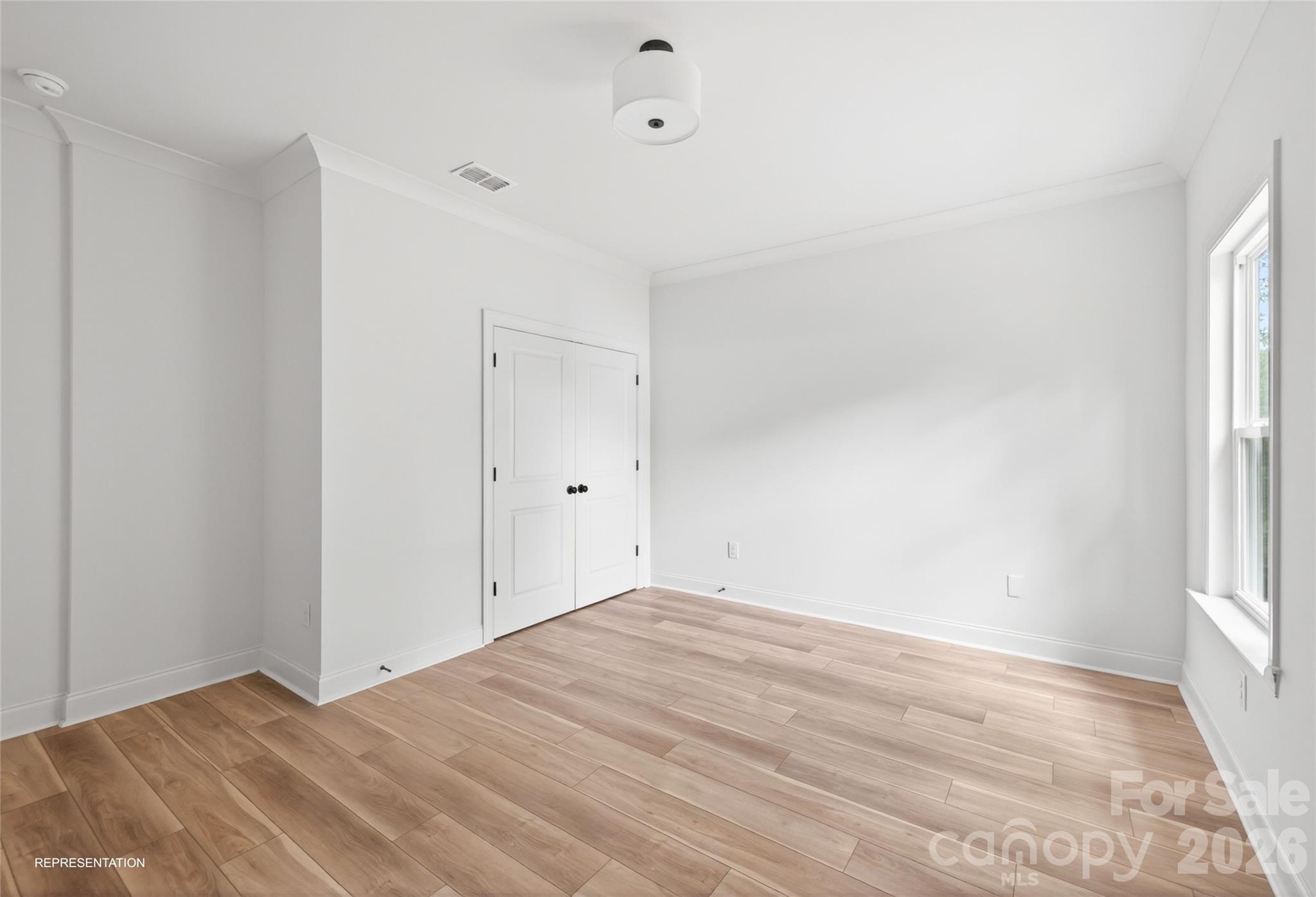 9006 Pinenoll Lane — Charlotte