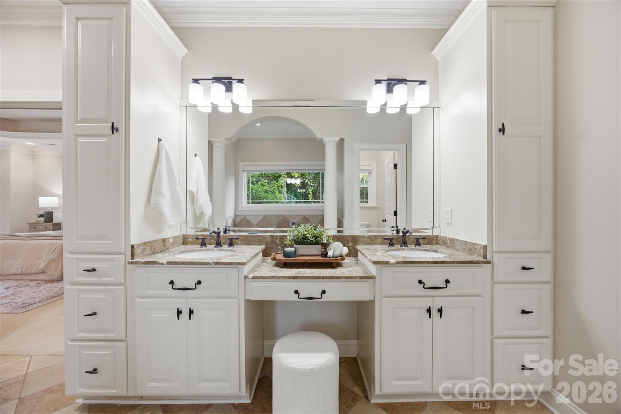 9267 Egret Ridge — Belmont