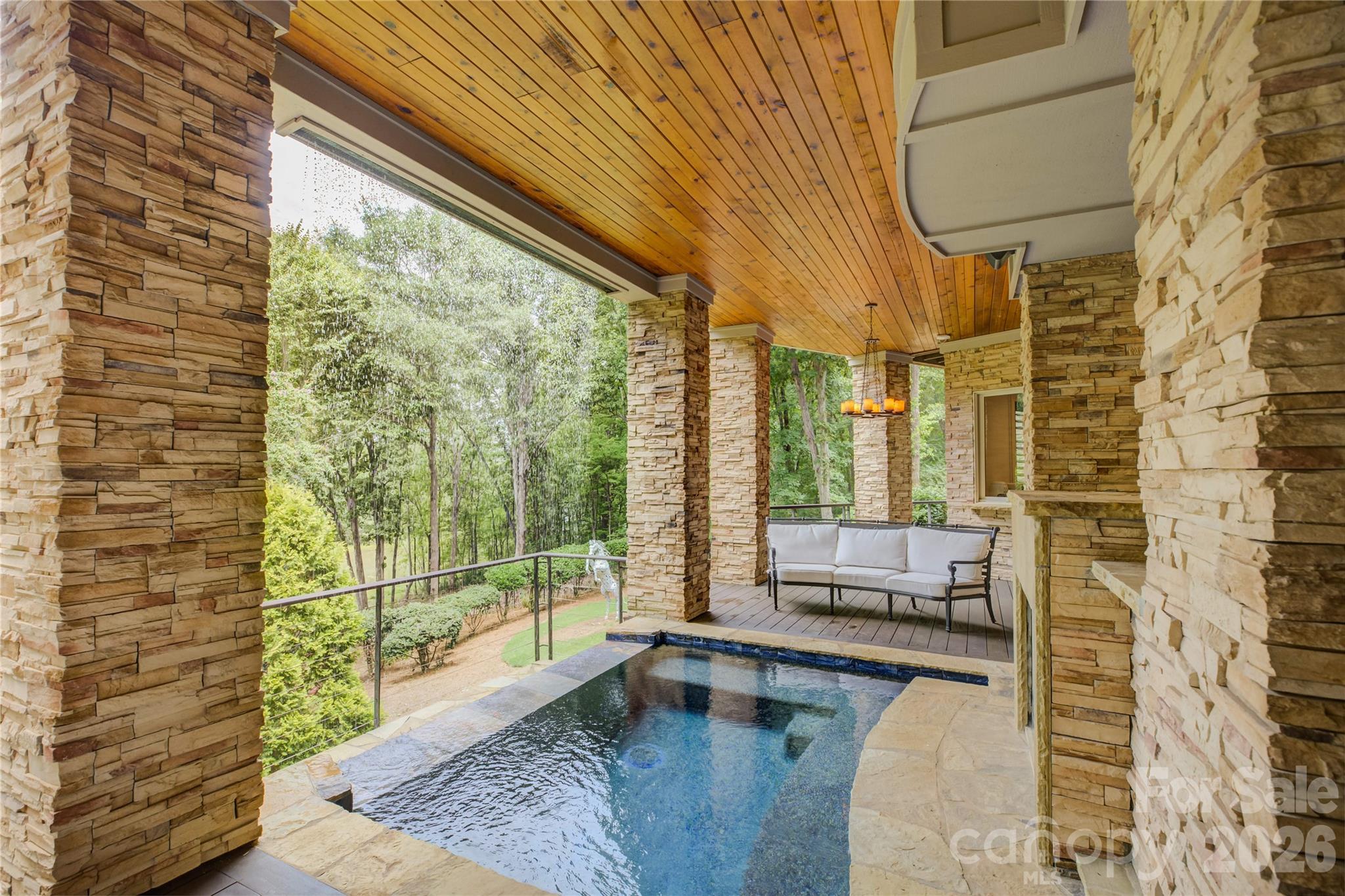 10310 Wildlife Road — Charlotte