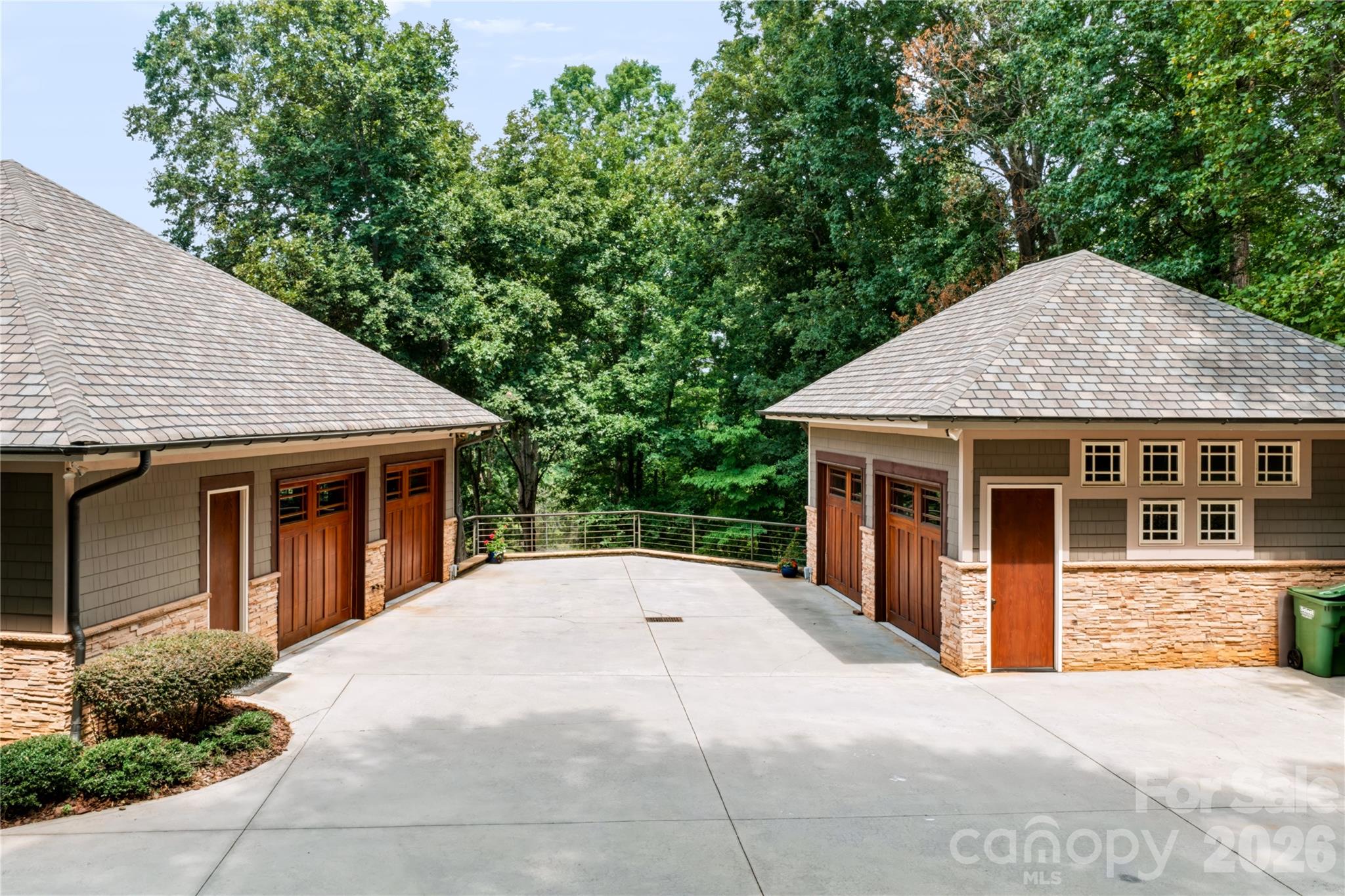 10310 Wildlife Road — Charlotte