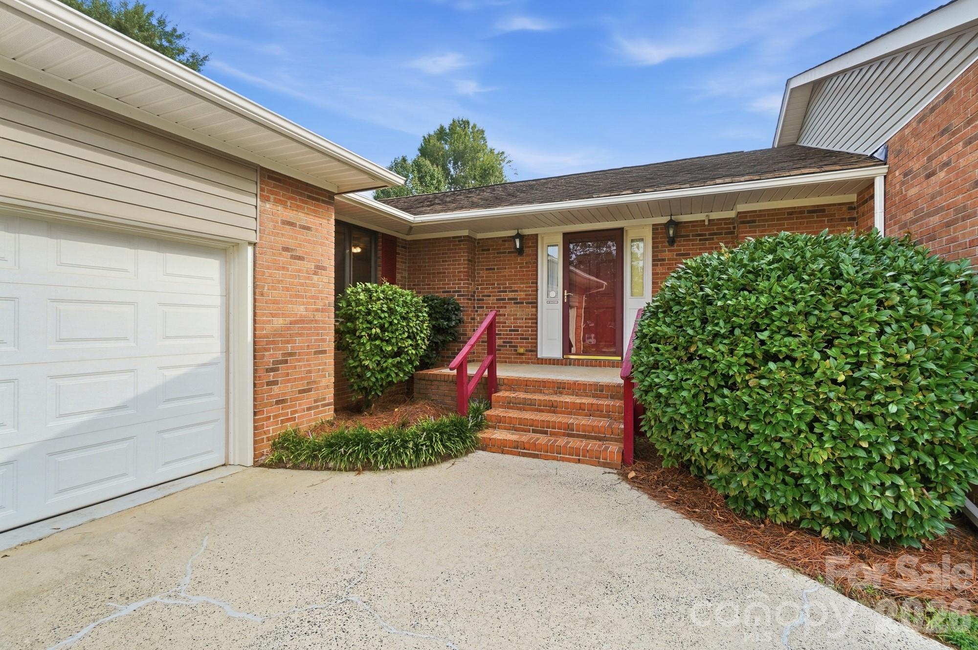 197 Park Road — Mount Holly
