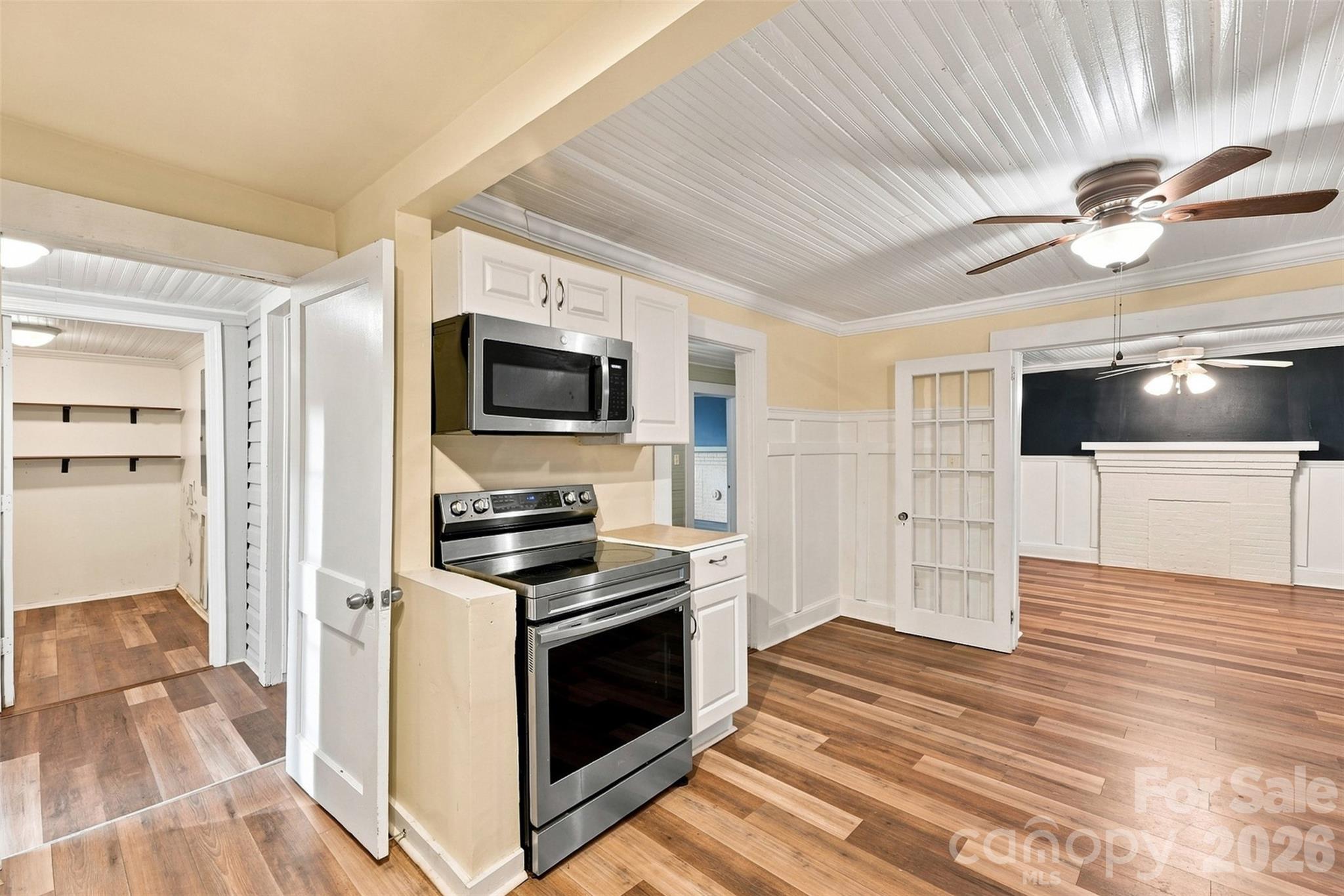 503 Shearers Road — Mooresville