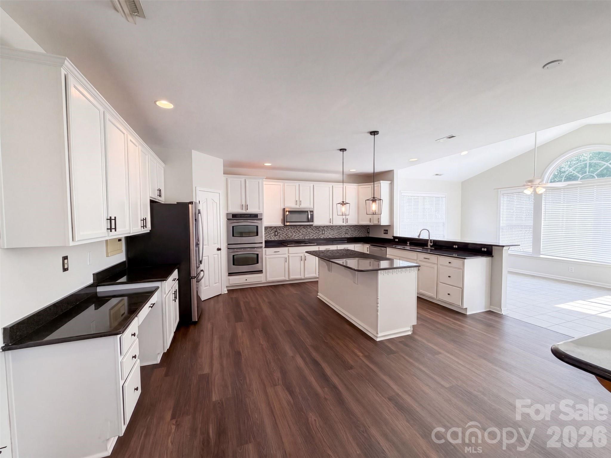 821 Pinkney Place — Stanley