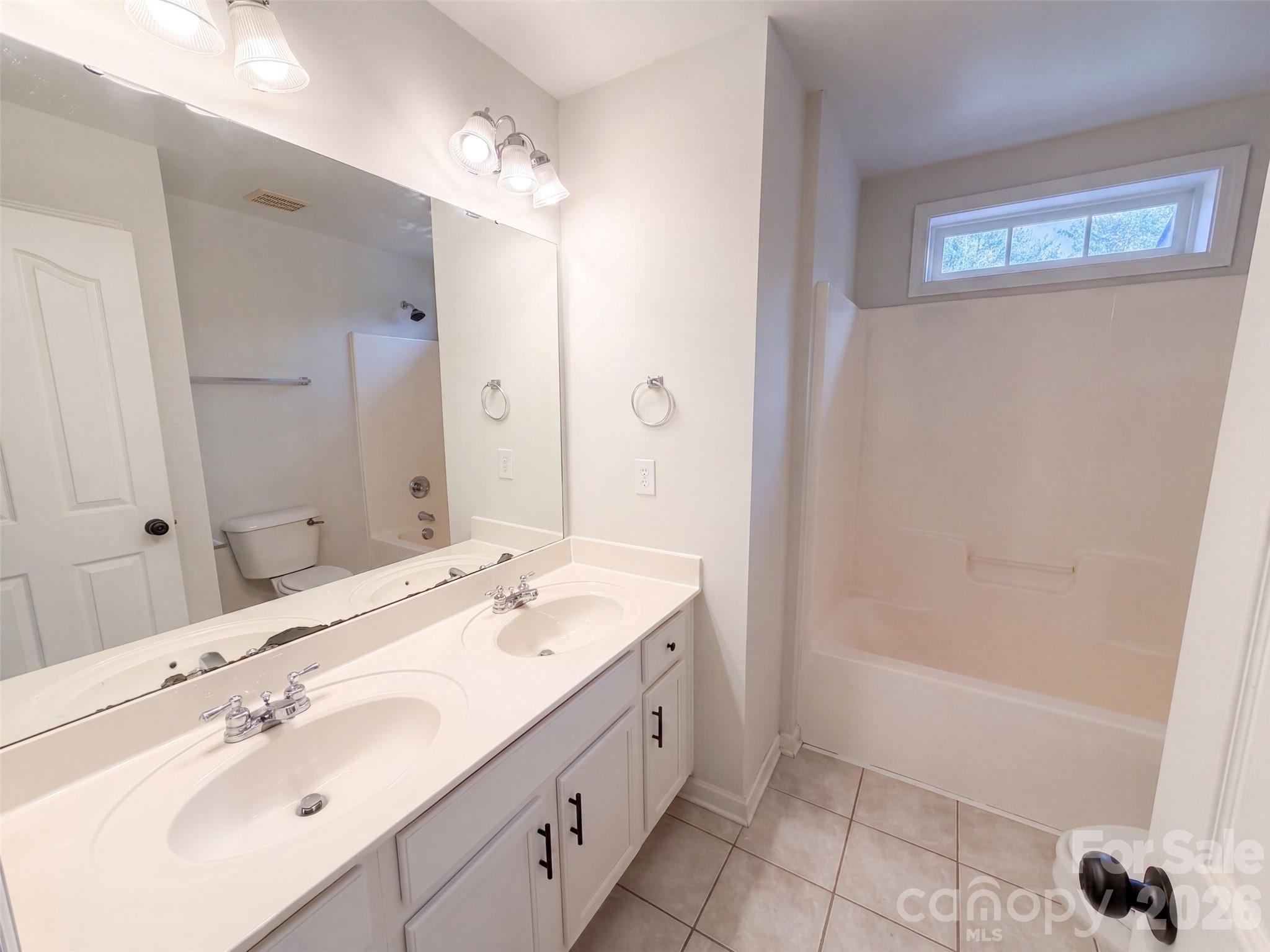 821 Pinkney Place — Stanley