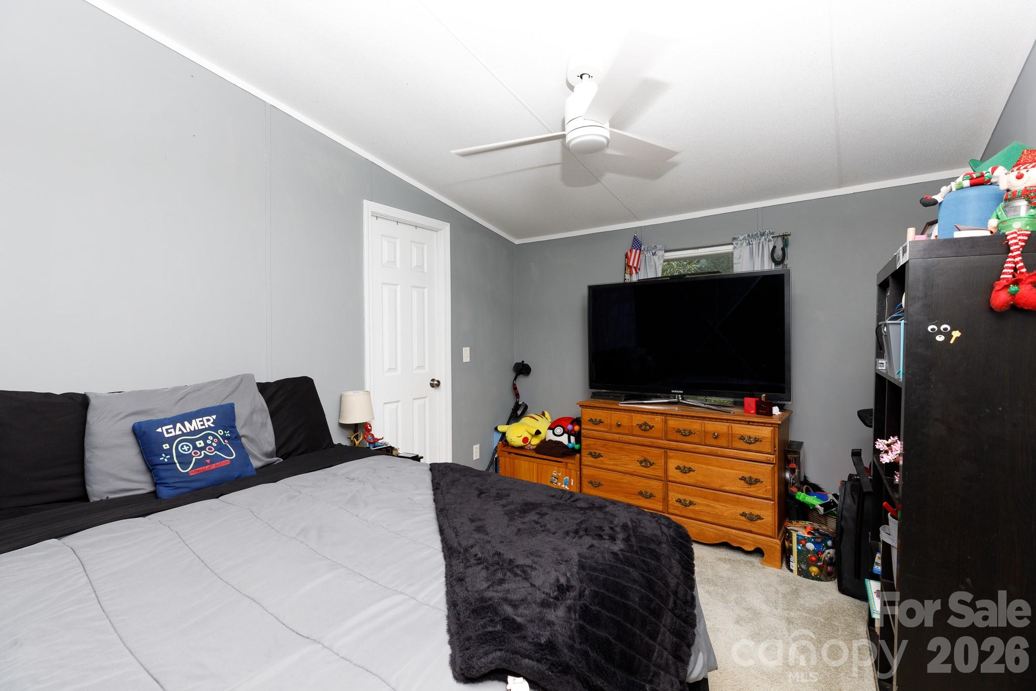 120 Creekstone Lane — York