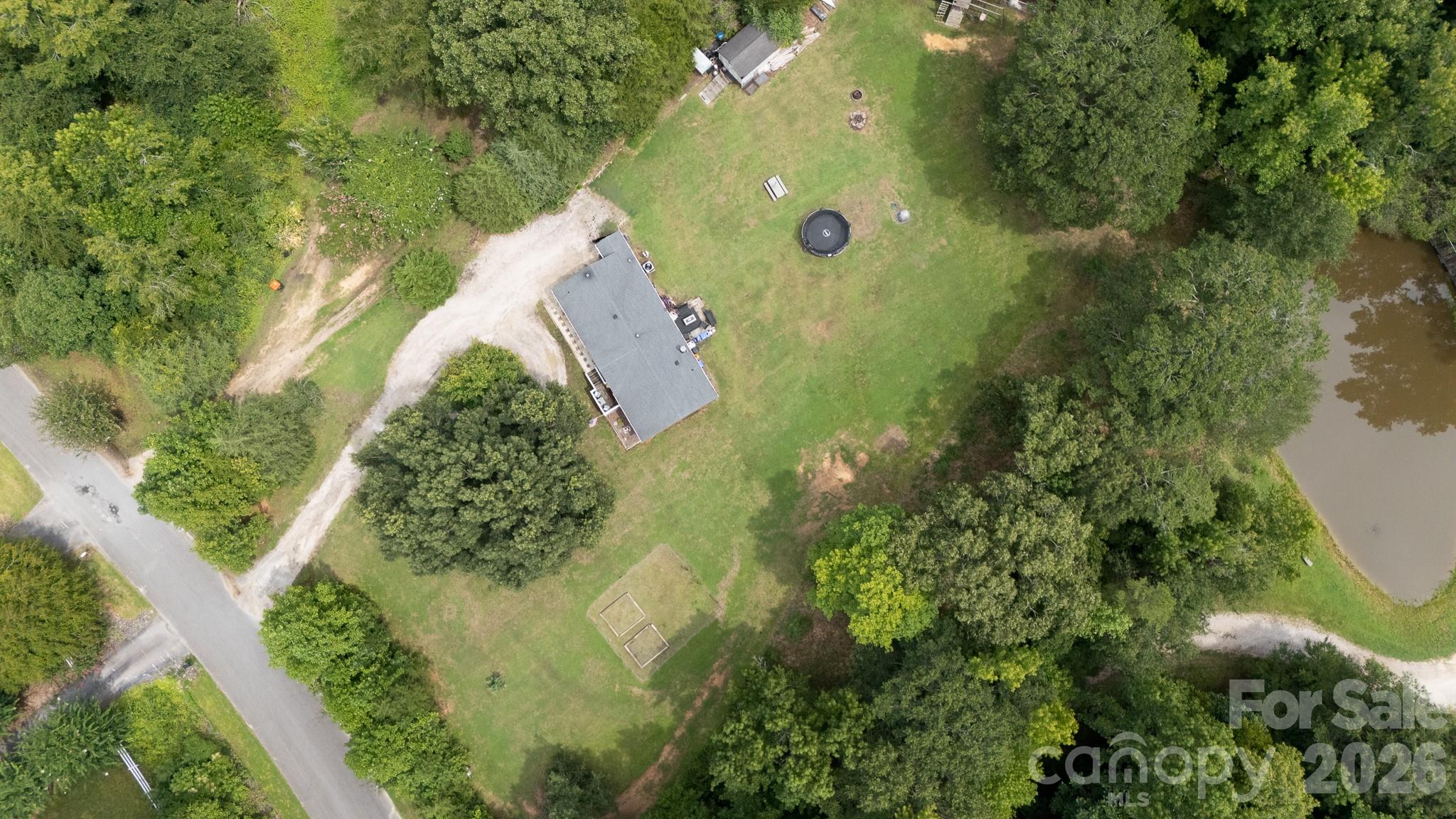 120 Creekstone Lane — York