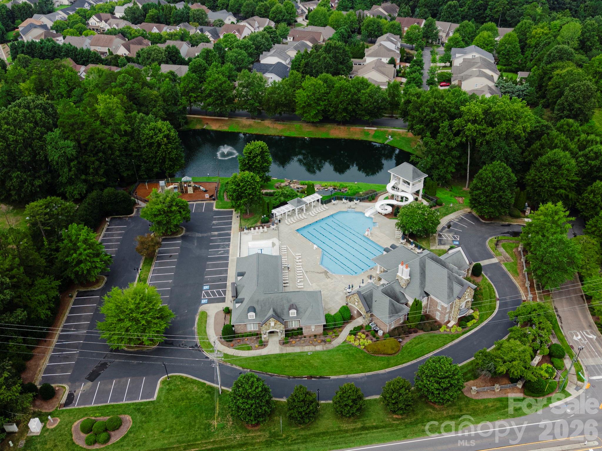 8008 Willow Branch Drive — Waxhaw