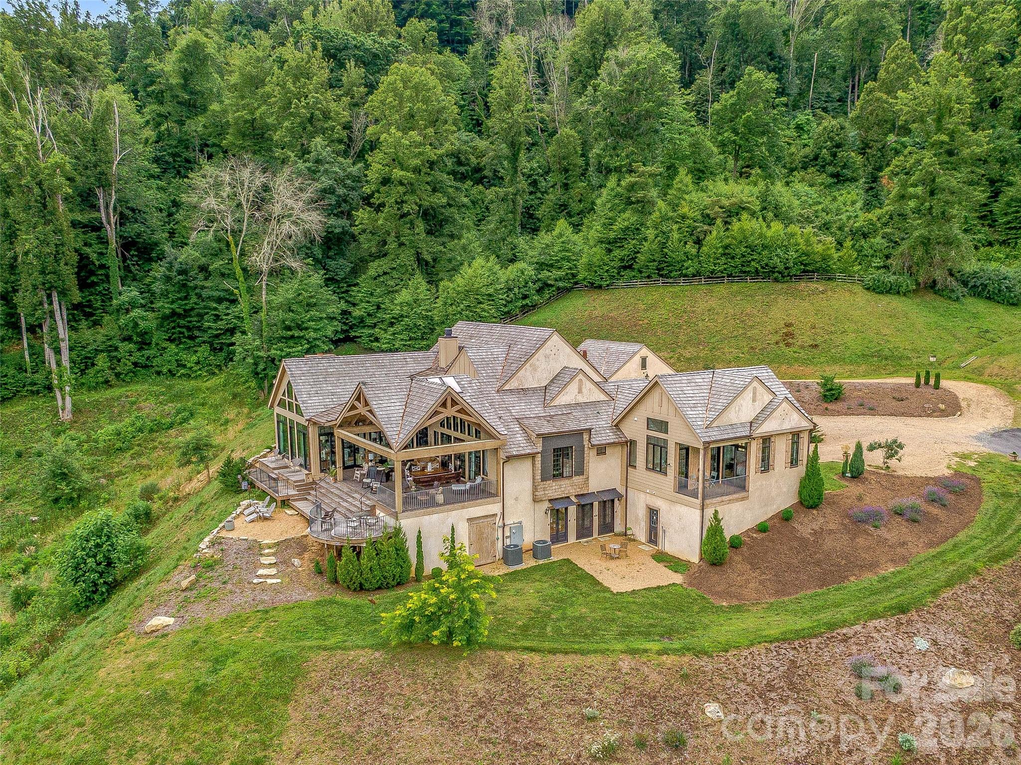 384 Doan Town Road — Burnsville
