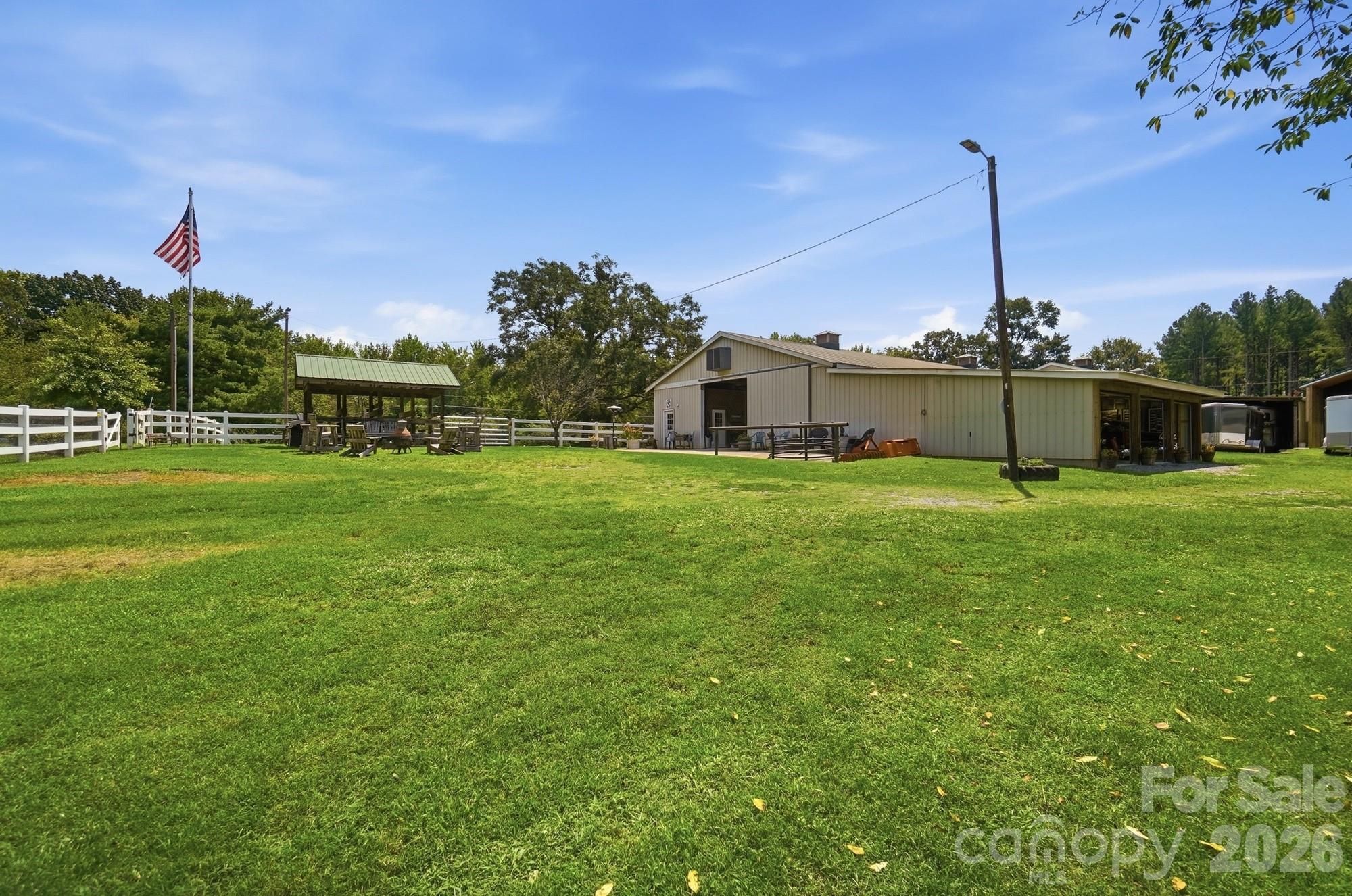 176 Meek Road — Gastonia