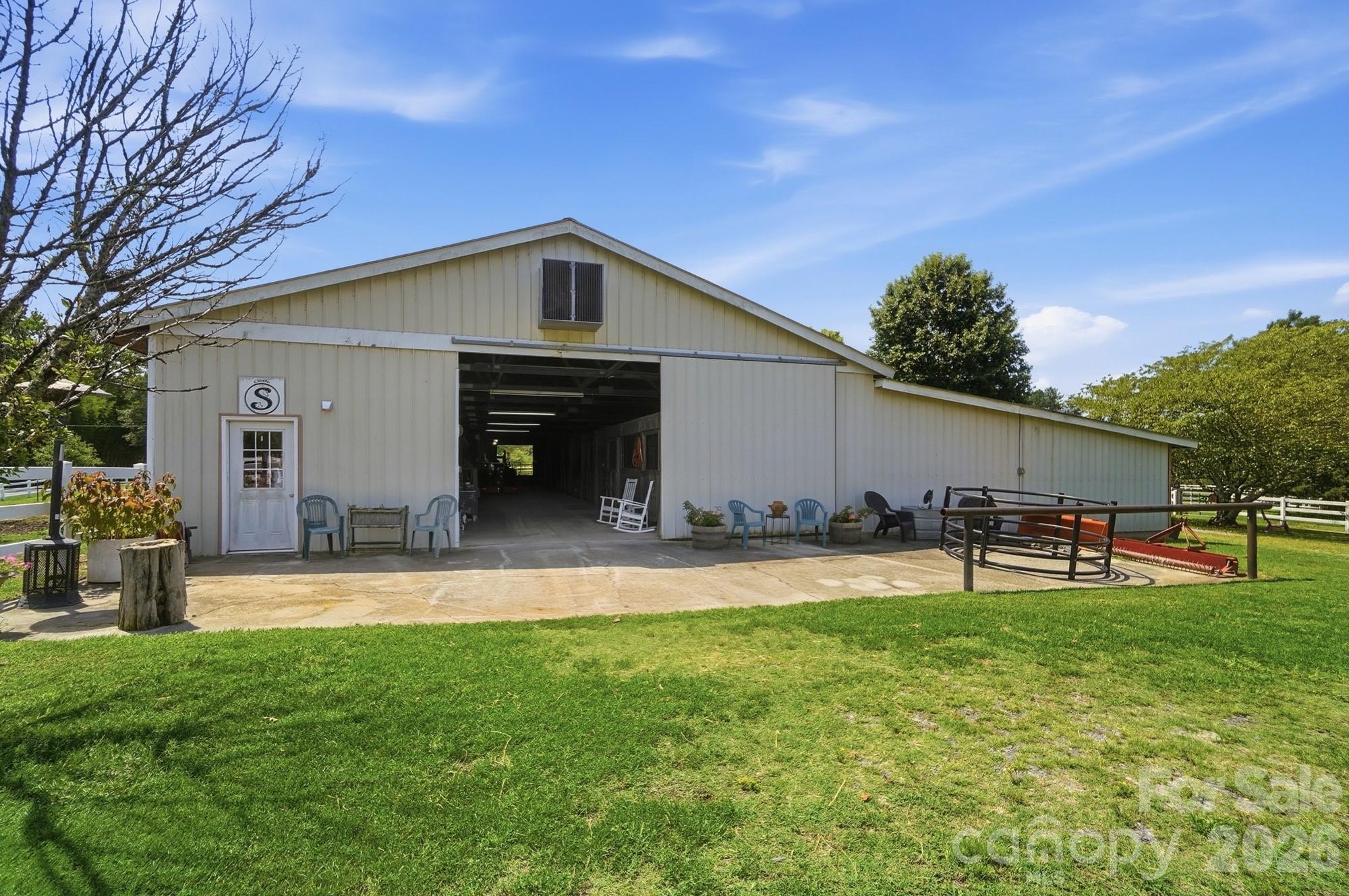 176 Meek Road — Gastonia
