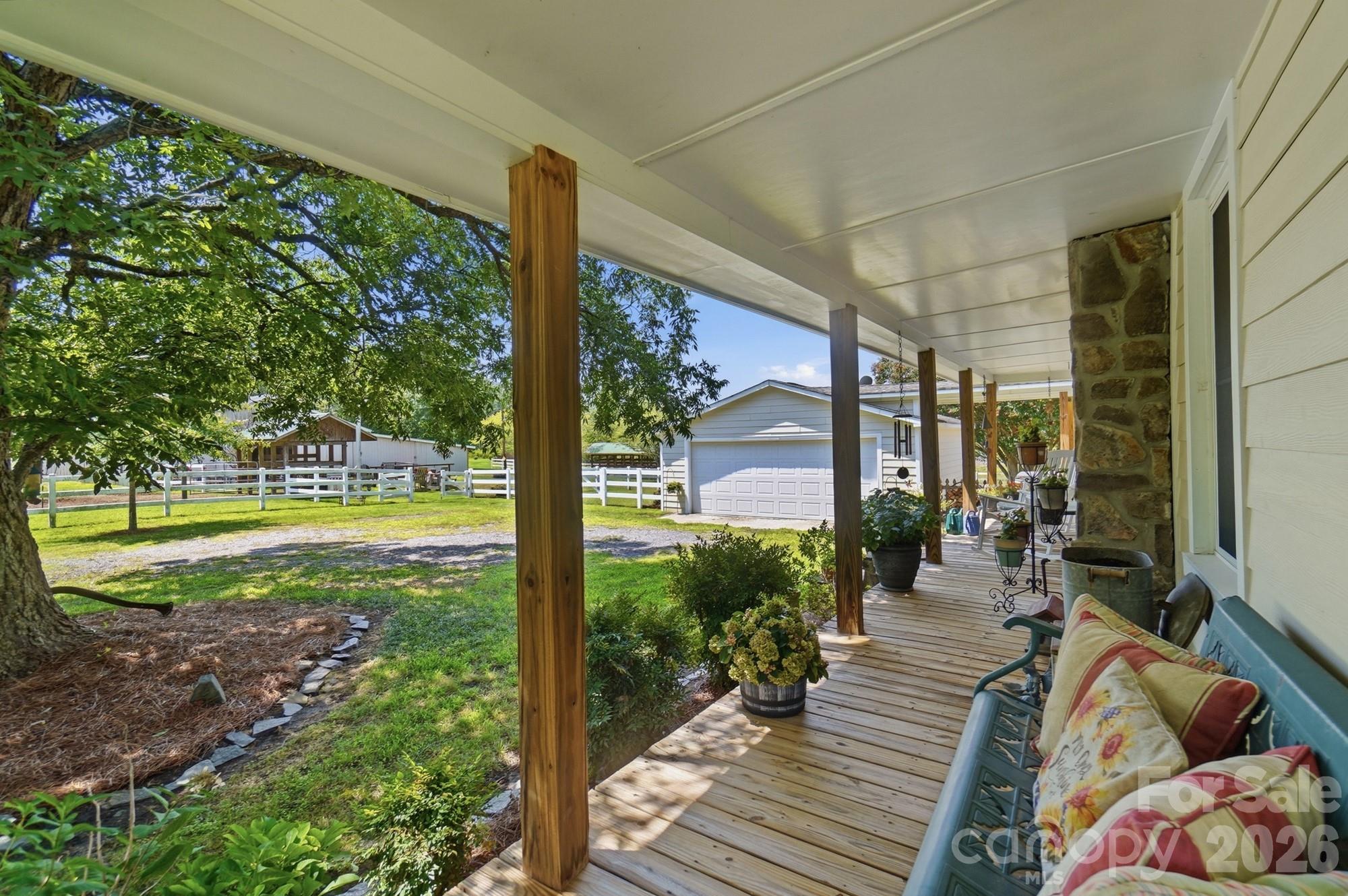 176 Meek Road — Gastonia