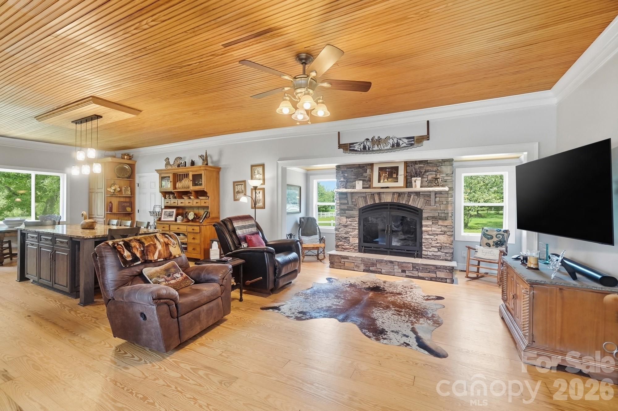 176 Meek Road — Gastonia