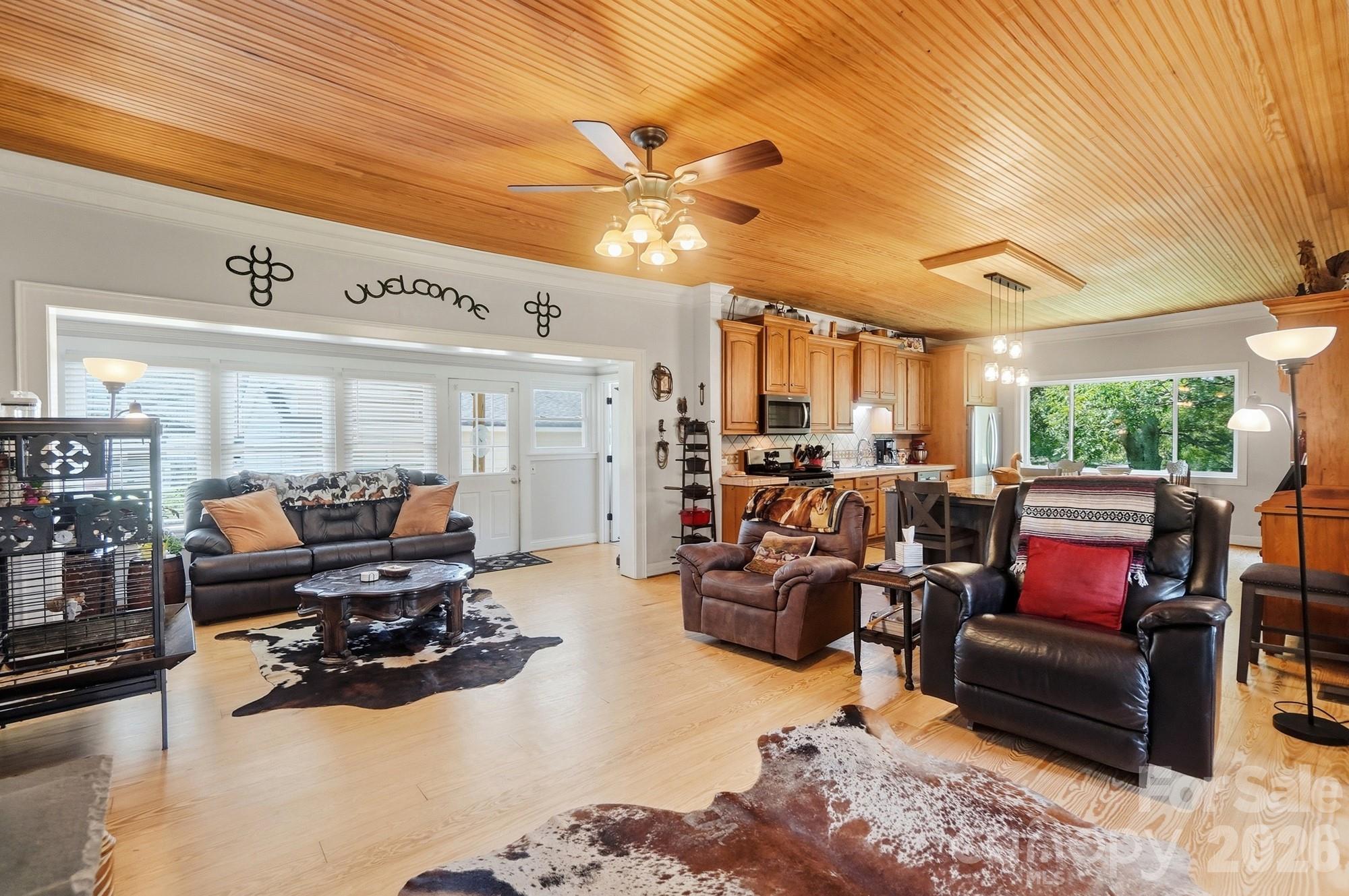 176 Meek Road — Gastonia