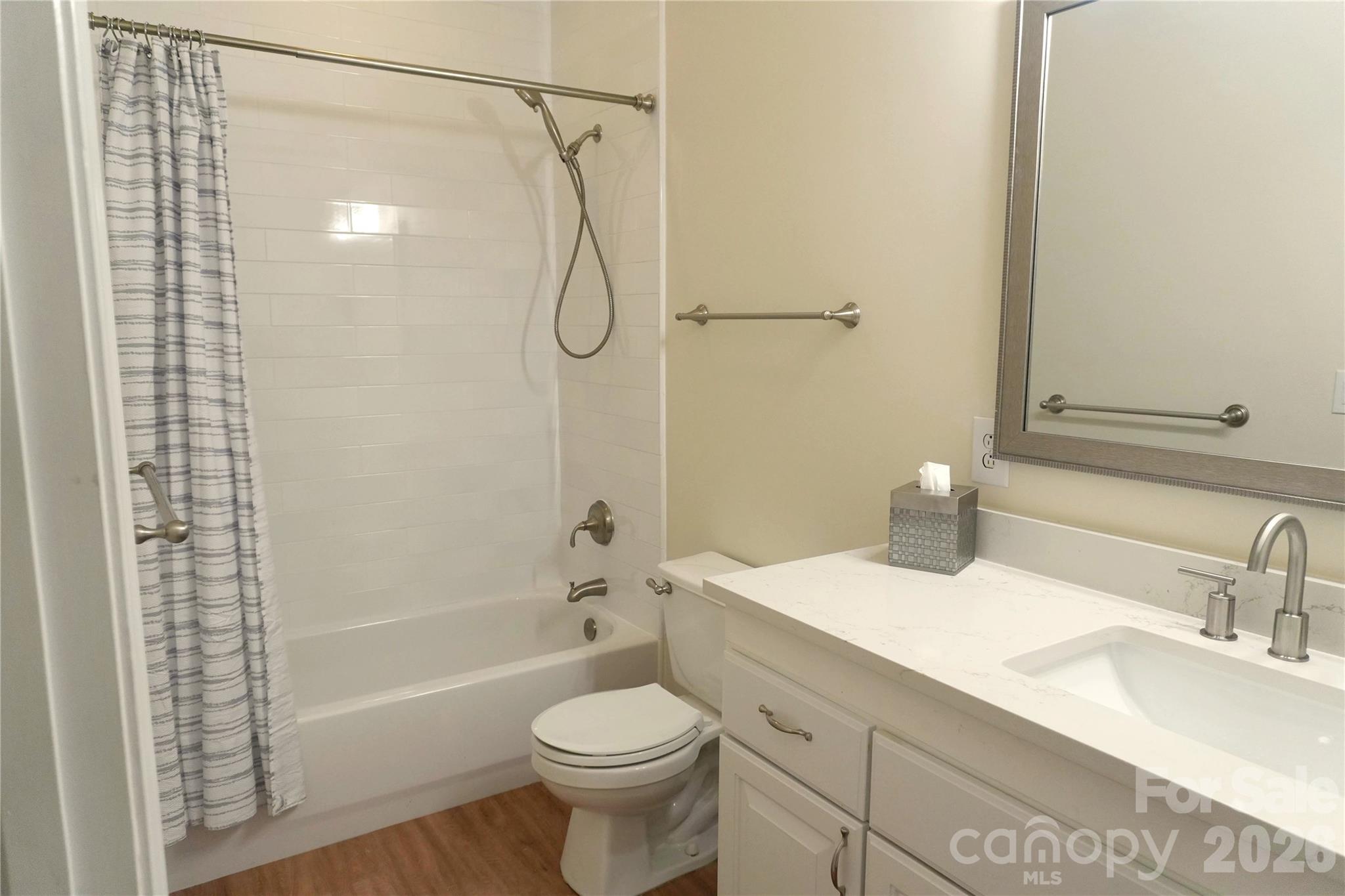 9920 Park Willow Drive — Charlotte