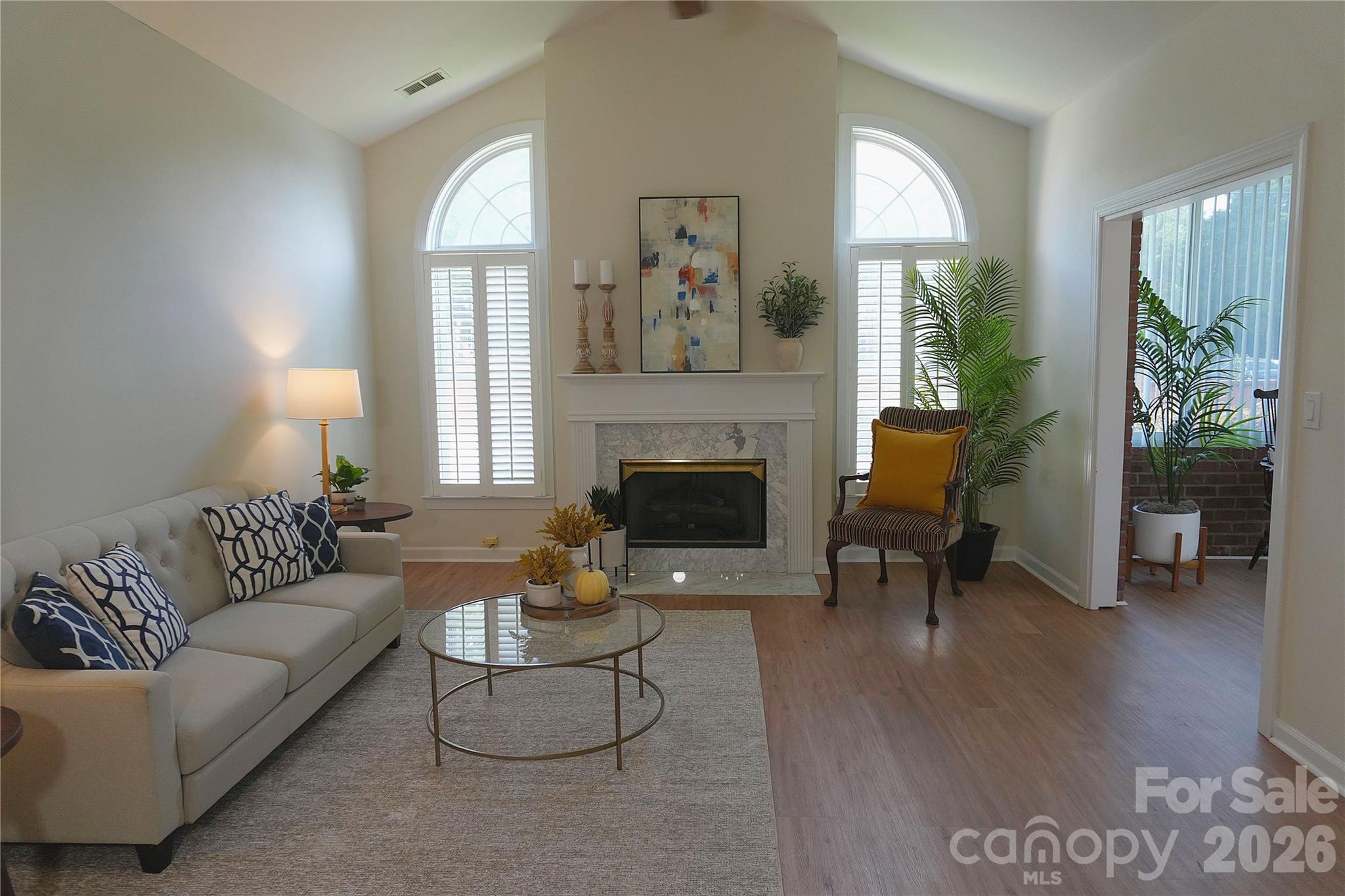 9920 Park Willow Drive — Charlotte