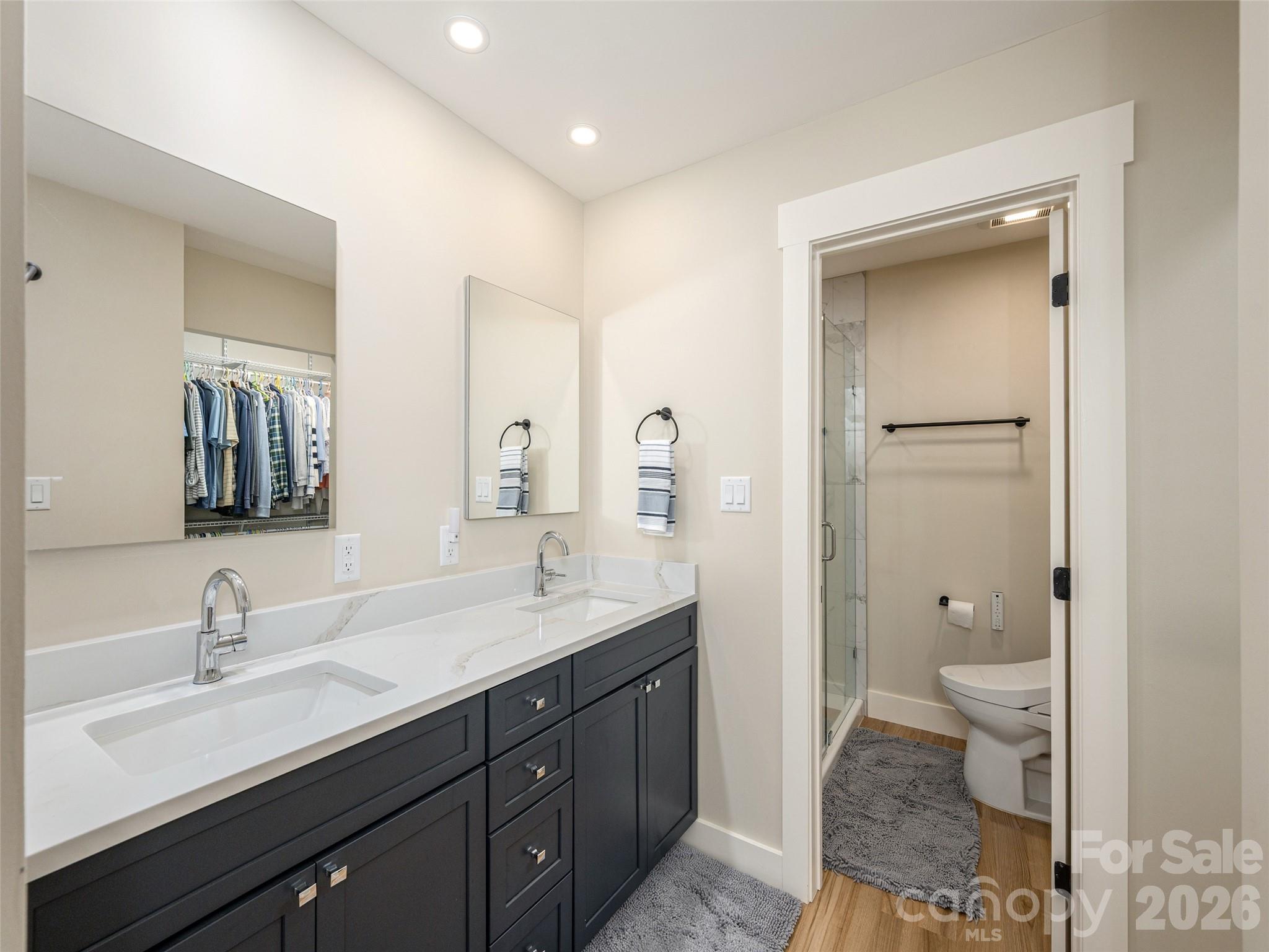 433 Crowfields Drive — Asheville