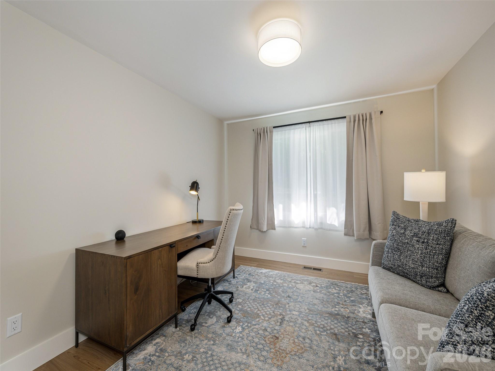 433 Crowfields Drive — Asheville