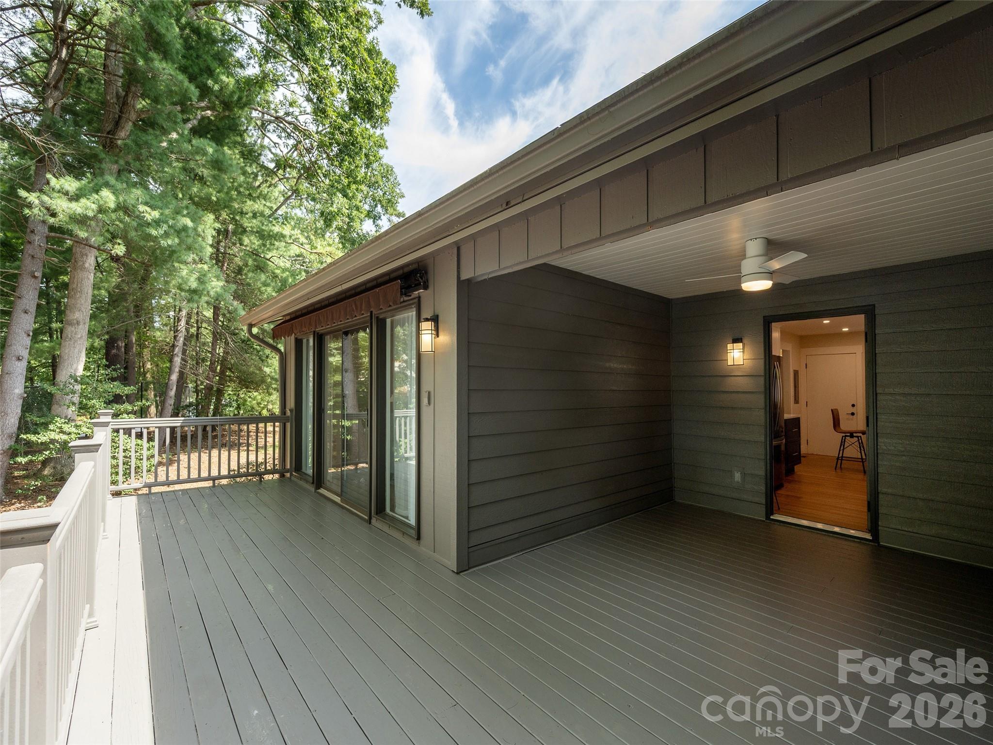 433 Crowfields Drive — Asheville